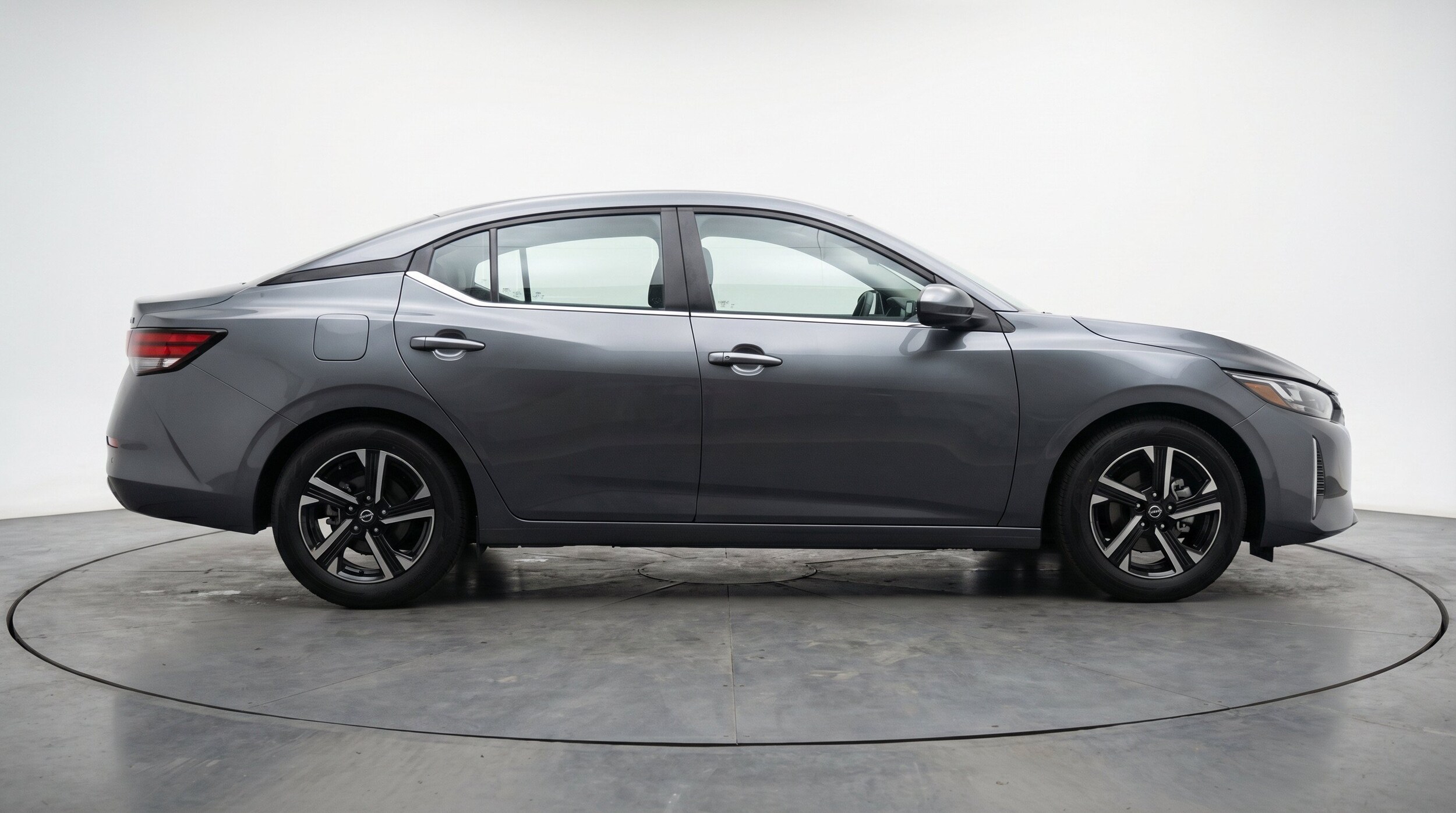 Thumbnail: 2025 Nissan Sentra - 10