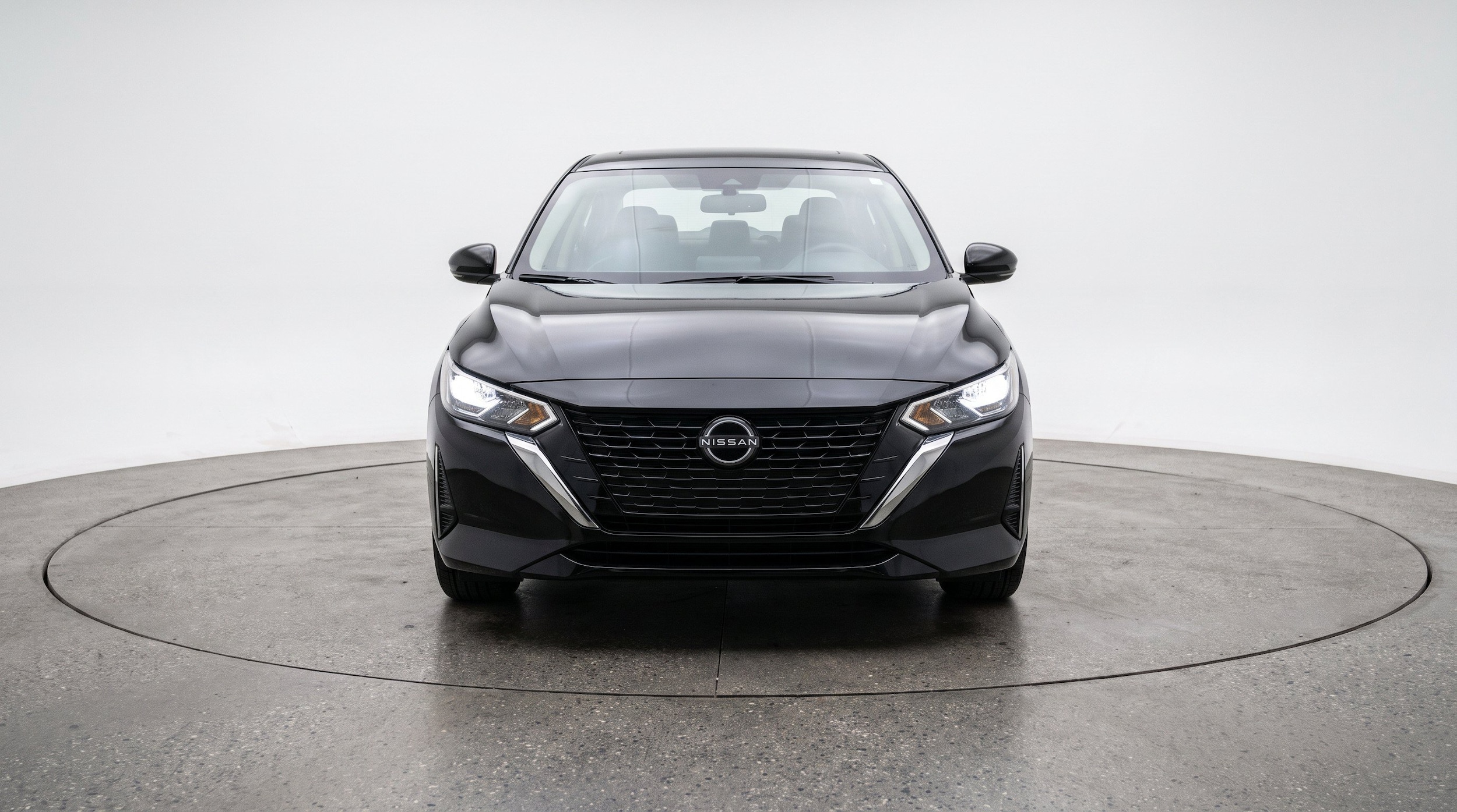 Thumbnail: 2025 Nissan Sentra - 2