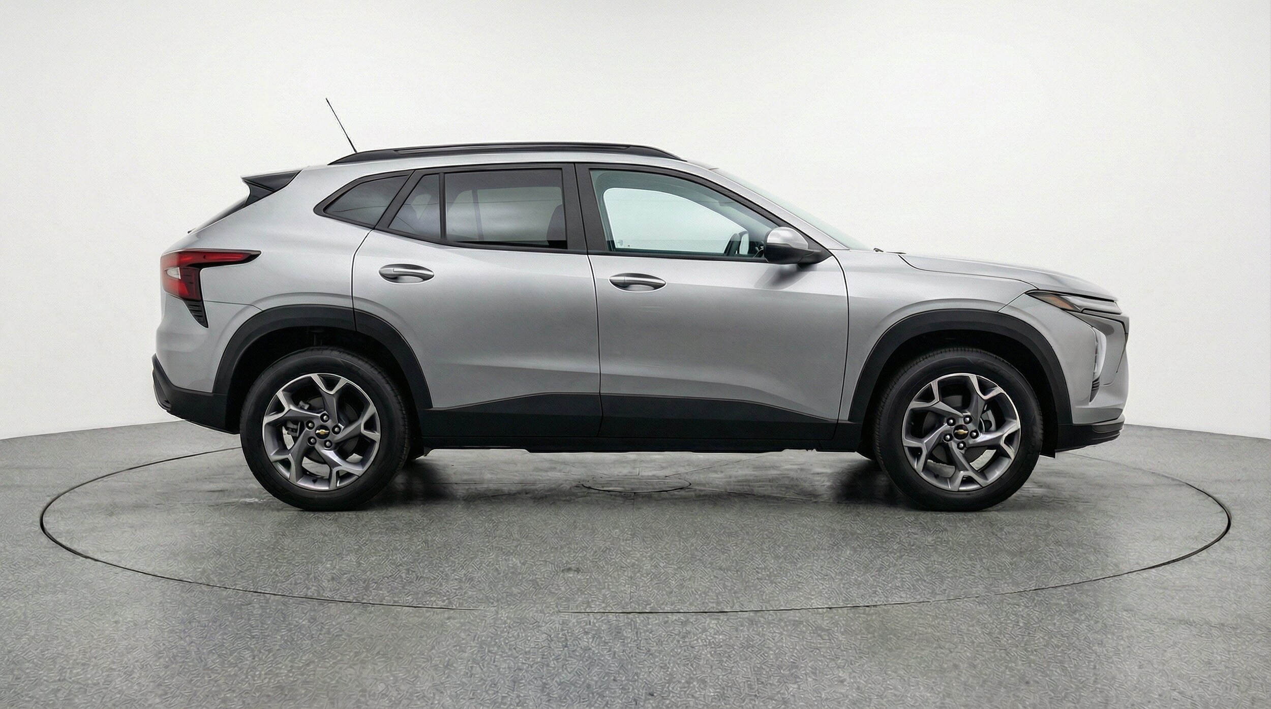 Thumbnail: 2025 Chevrolet Trax - 11