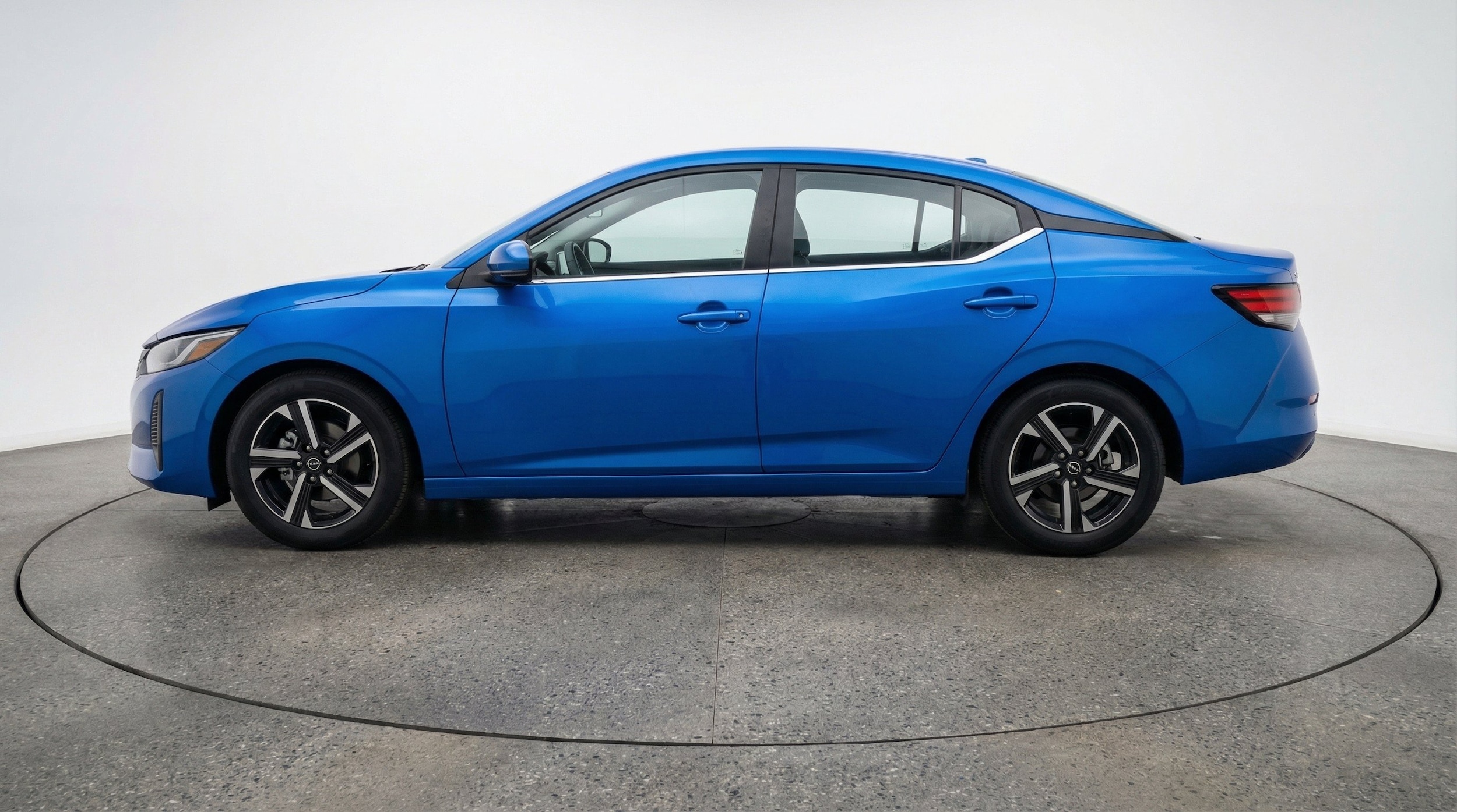 Thumbnail: 2025 Nissan Sentra - 5