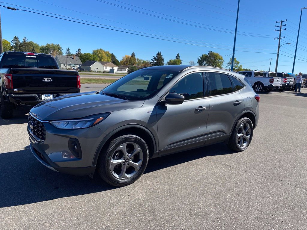 2025 Ford Escape ST-Line Select