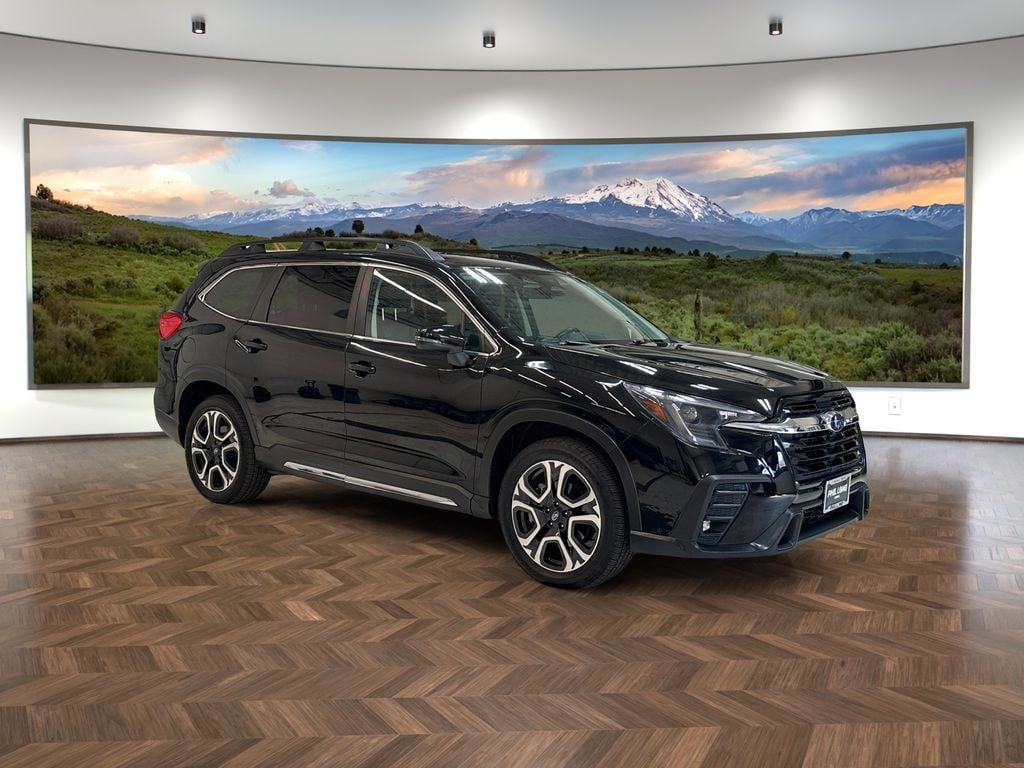 Used 2023 Subaru Ascent Limited SUV