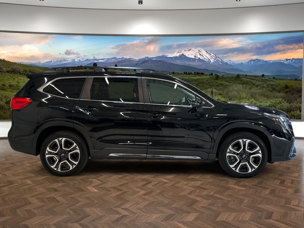 Used 2023 Subaru Ascent Limited SUV