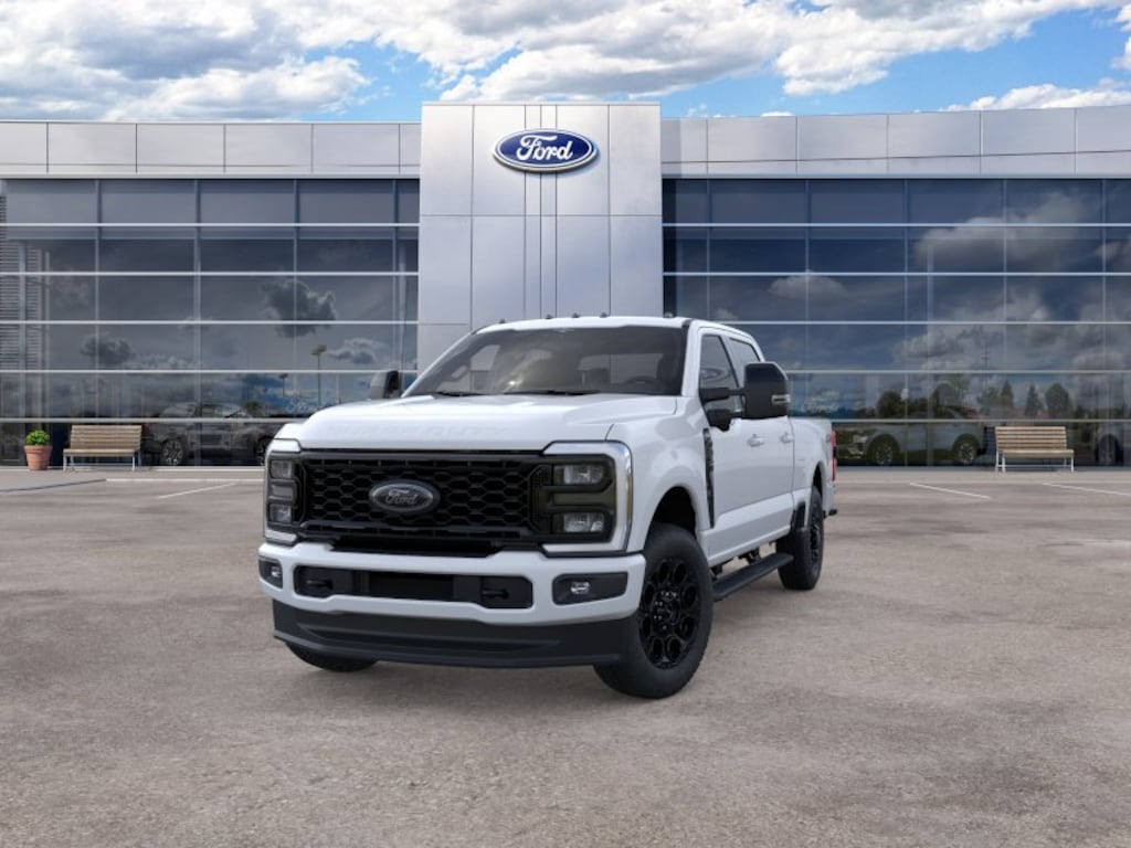 New 2026 Ford Super Duty F-350® Lariat® Truck Crew Cab