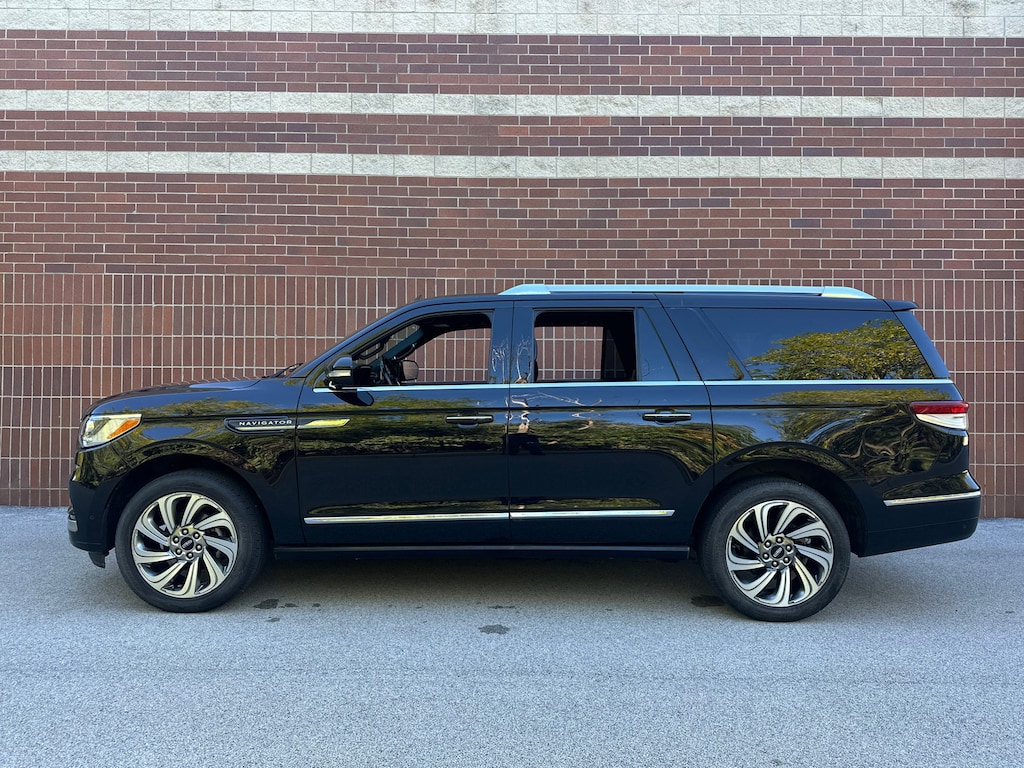 Used 2023 Lincoln Navigator L Standard SUV