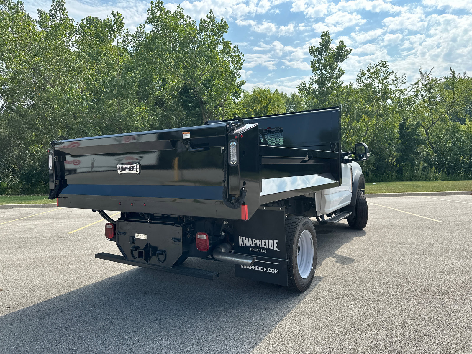 2024 Ford F-450 Super Duty Chassis Cab XL - Photo 8