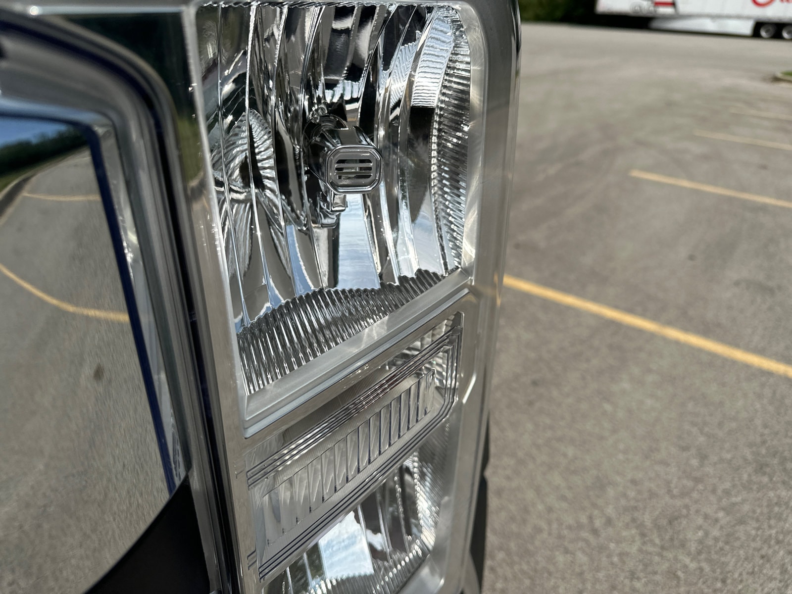 2024 Ford F-450 Super Duty Chassis Cab XL - Photo 11