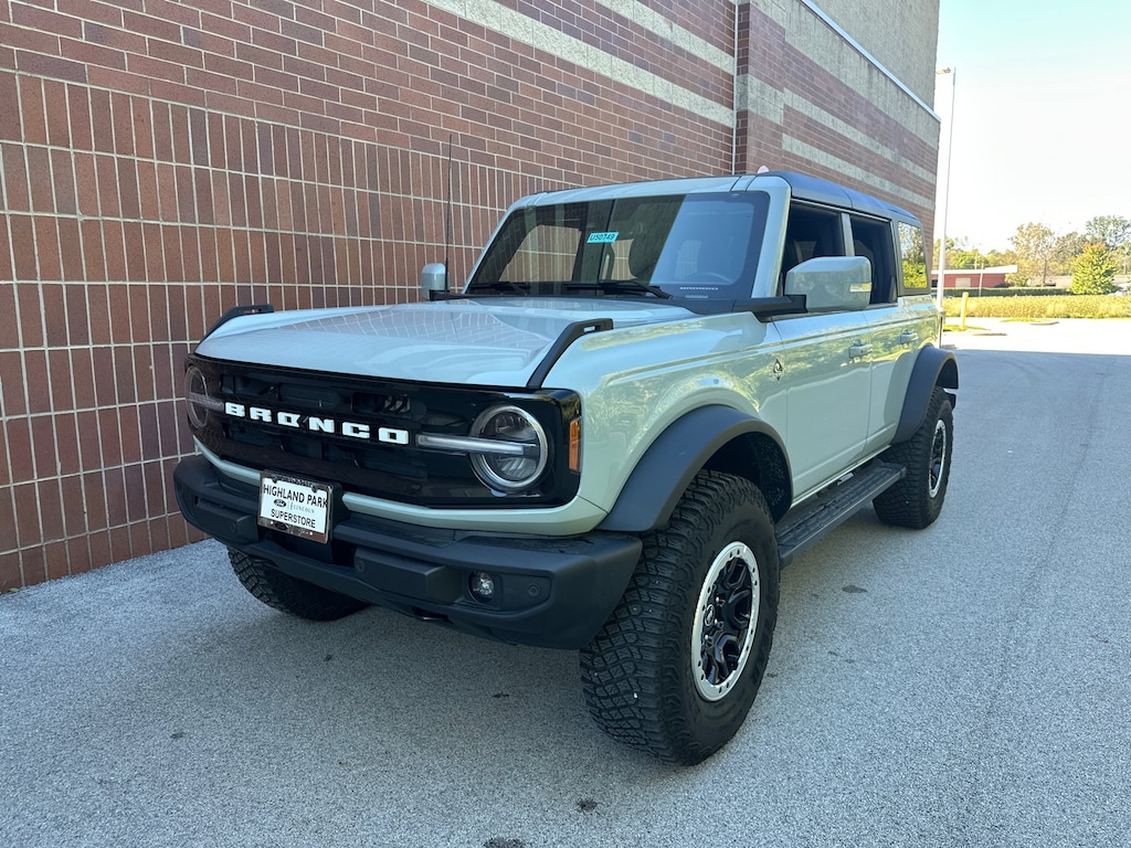 Used 2024 Ford Bronco Outer Banks SUV
