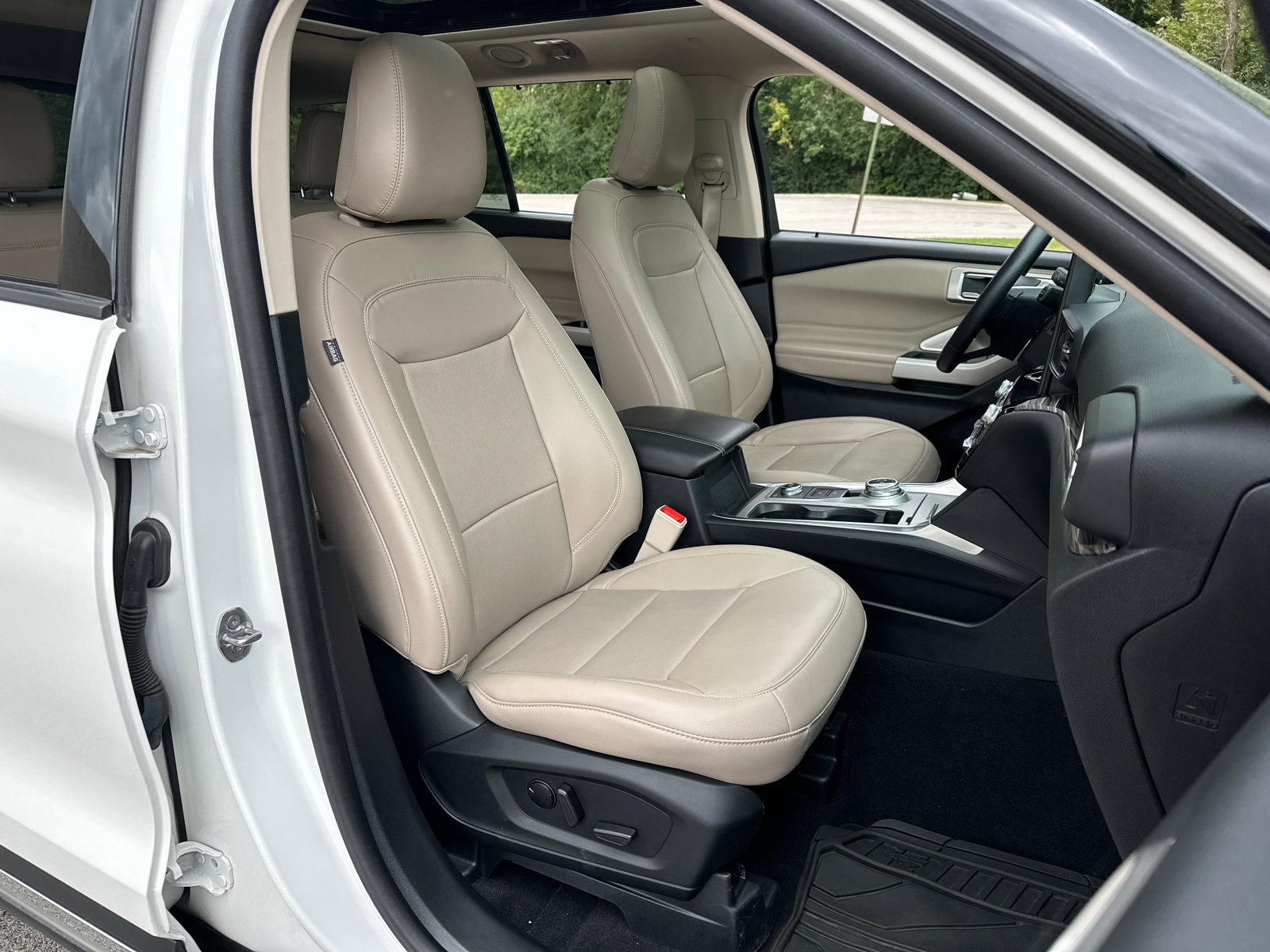 2023 Ford Explorer Limited - Photo 36