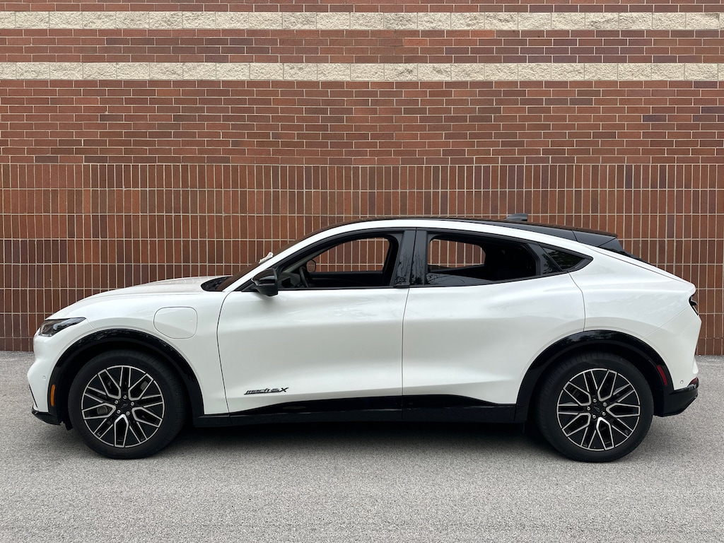 Used 2024 Ford Mustang Mach-E Premium SUV