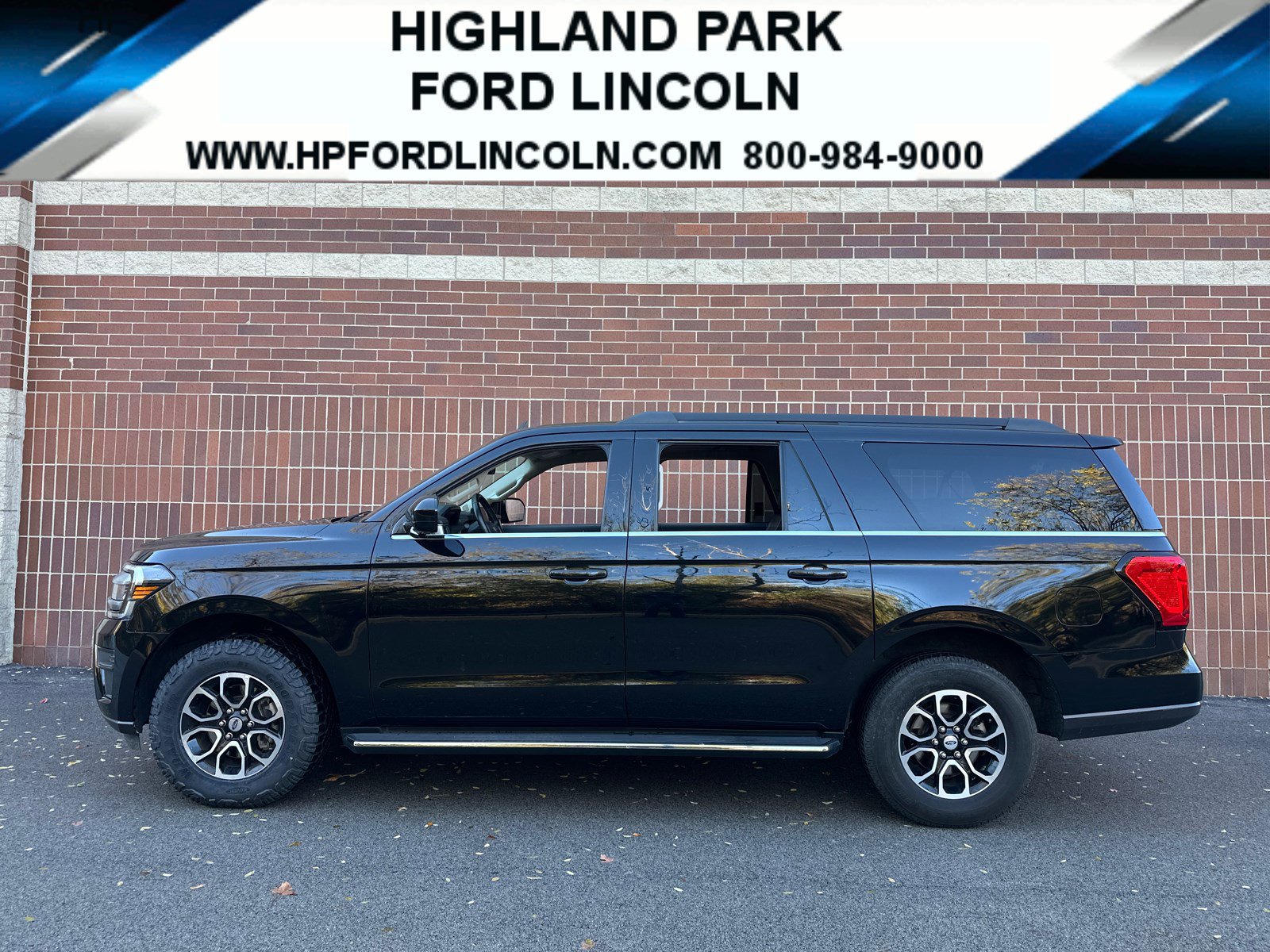 Used 2023 Ford Expedition Max XLT SUV