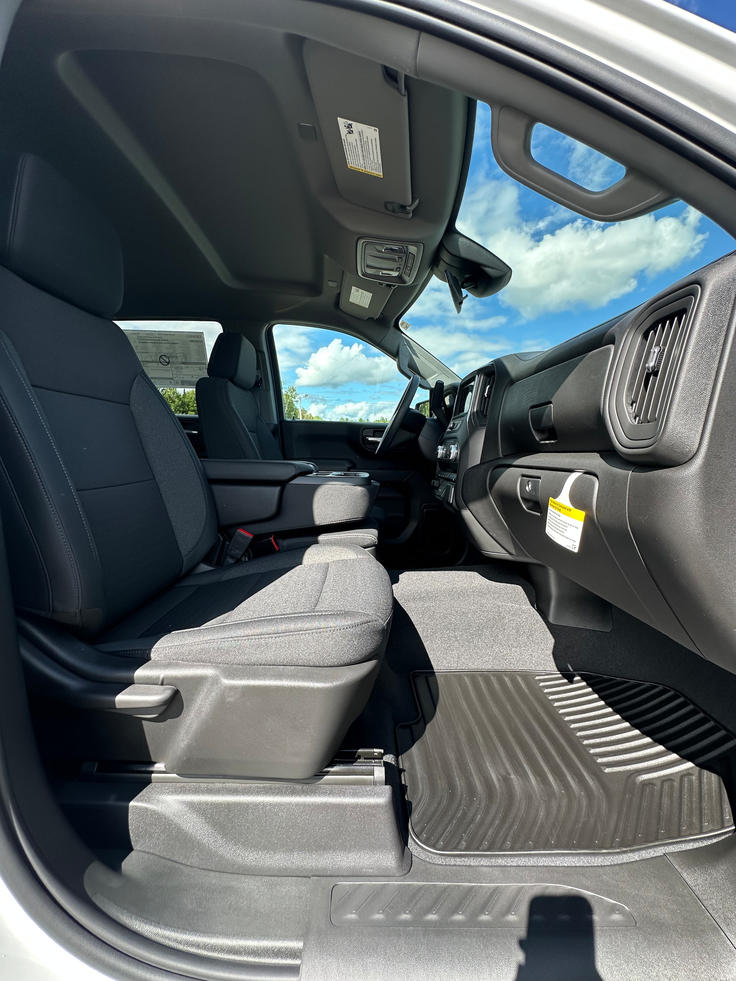2026 GMC Sierra 1500 Pro - Photo 23
