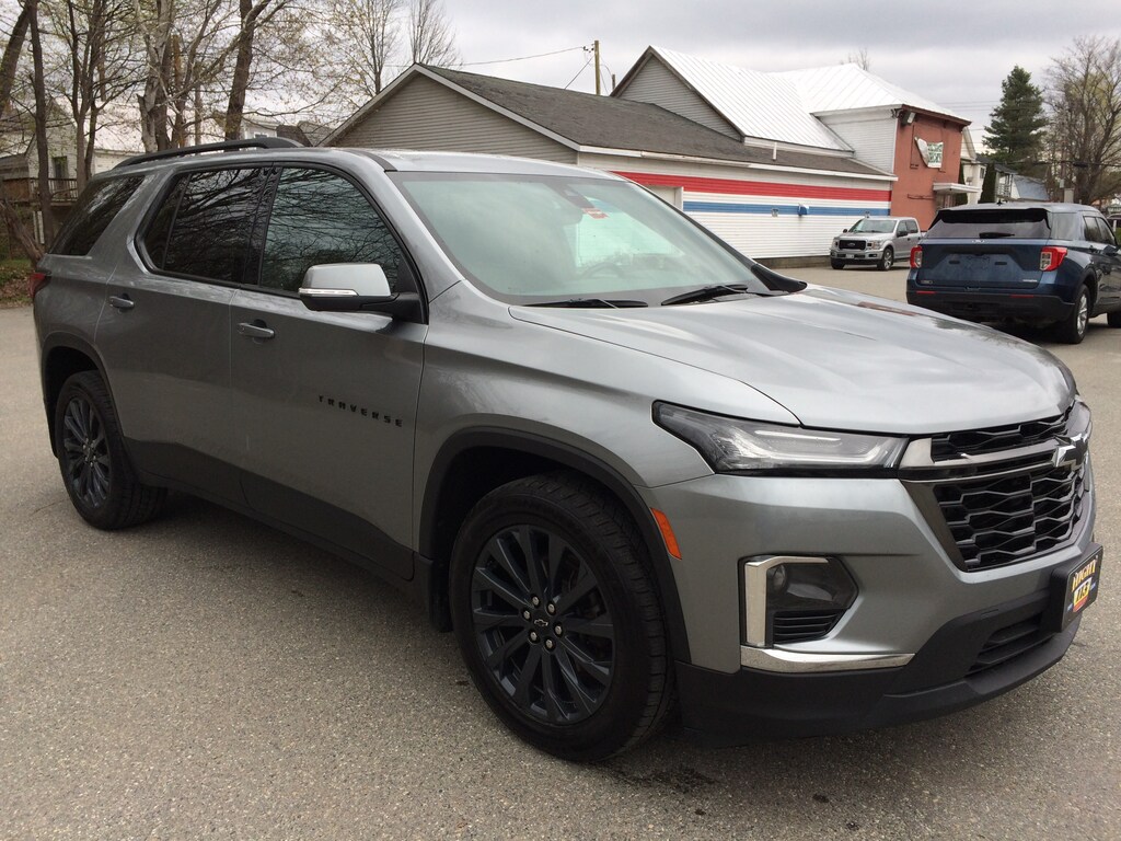 Used 2023 Chevrolet Traverse RS SUV