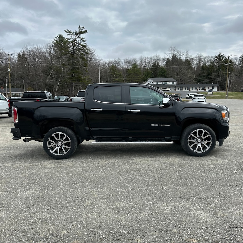 Used 2022 GMC Canyon Denali Truck