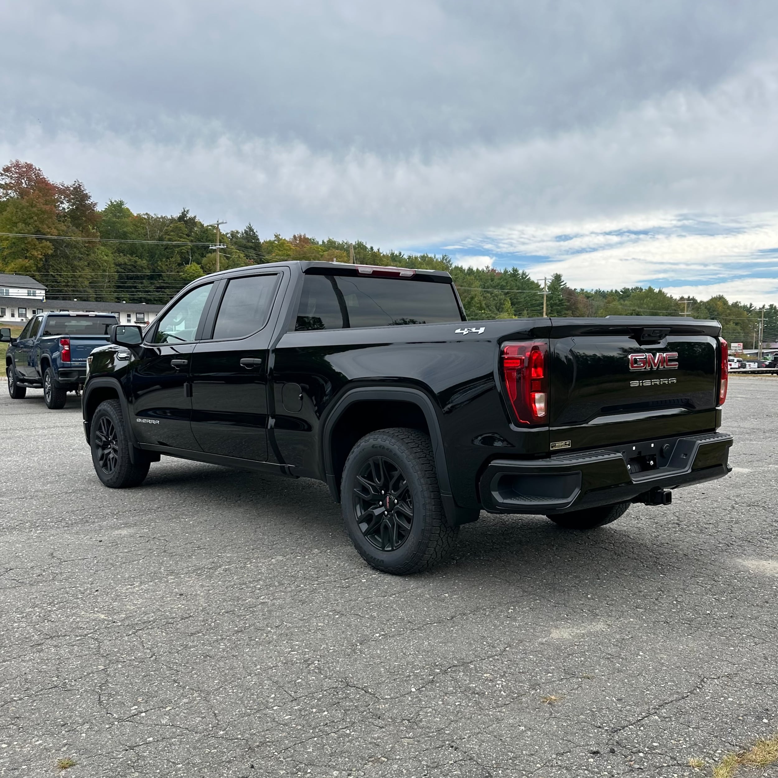 2026 GMC Sierra 1500 Pro - Photo 4