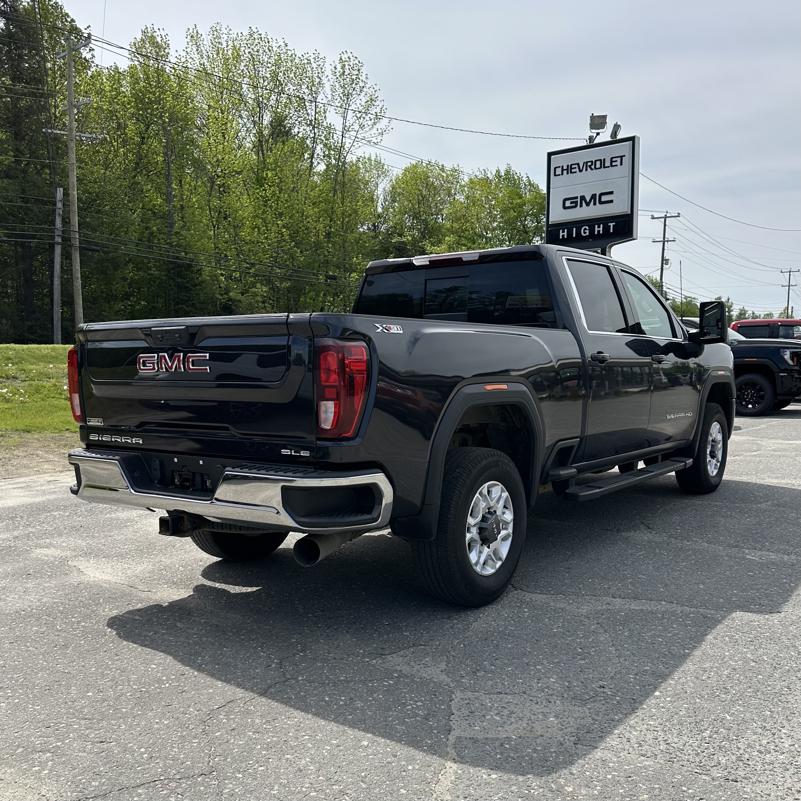 Used 2024 GMC Sierra 2500 HD SLE Truck
