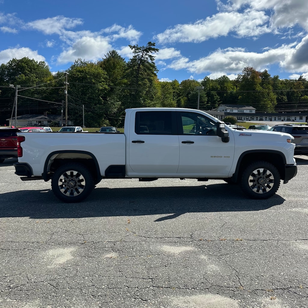 Used 2024 Chevrolet Silverado 2500 HD Custom Truck