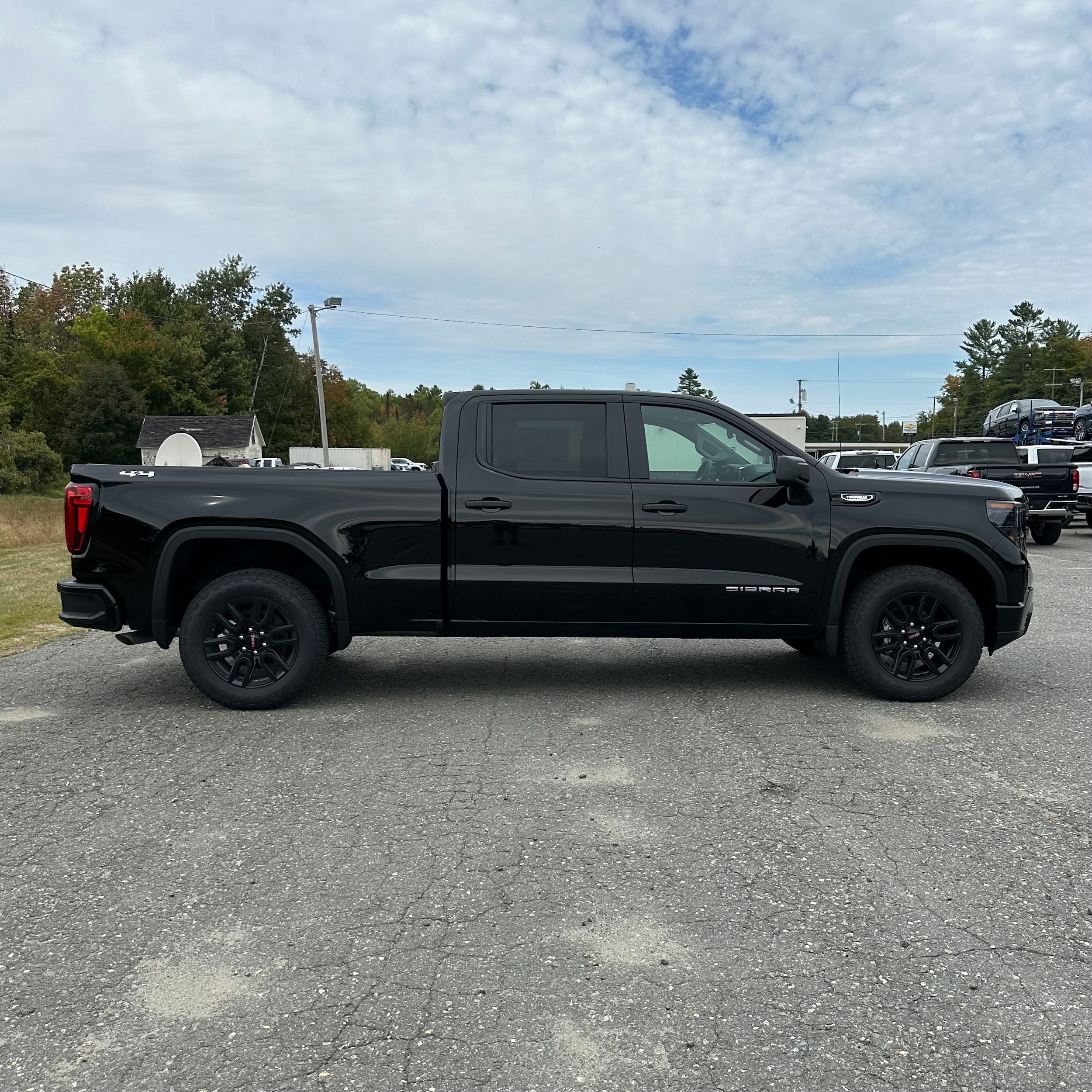 2026 GMC Sierra 1500 Pro - Photo 2