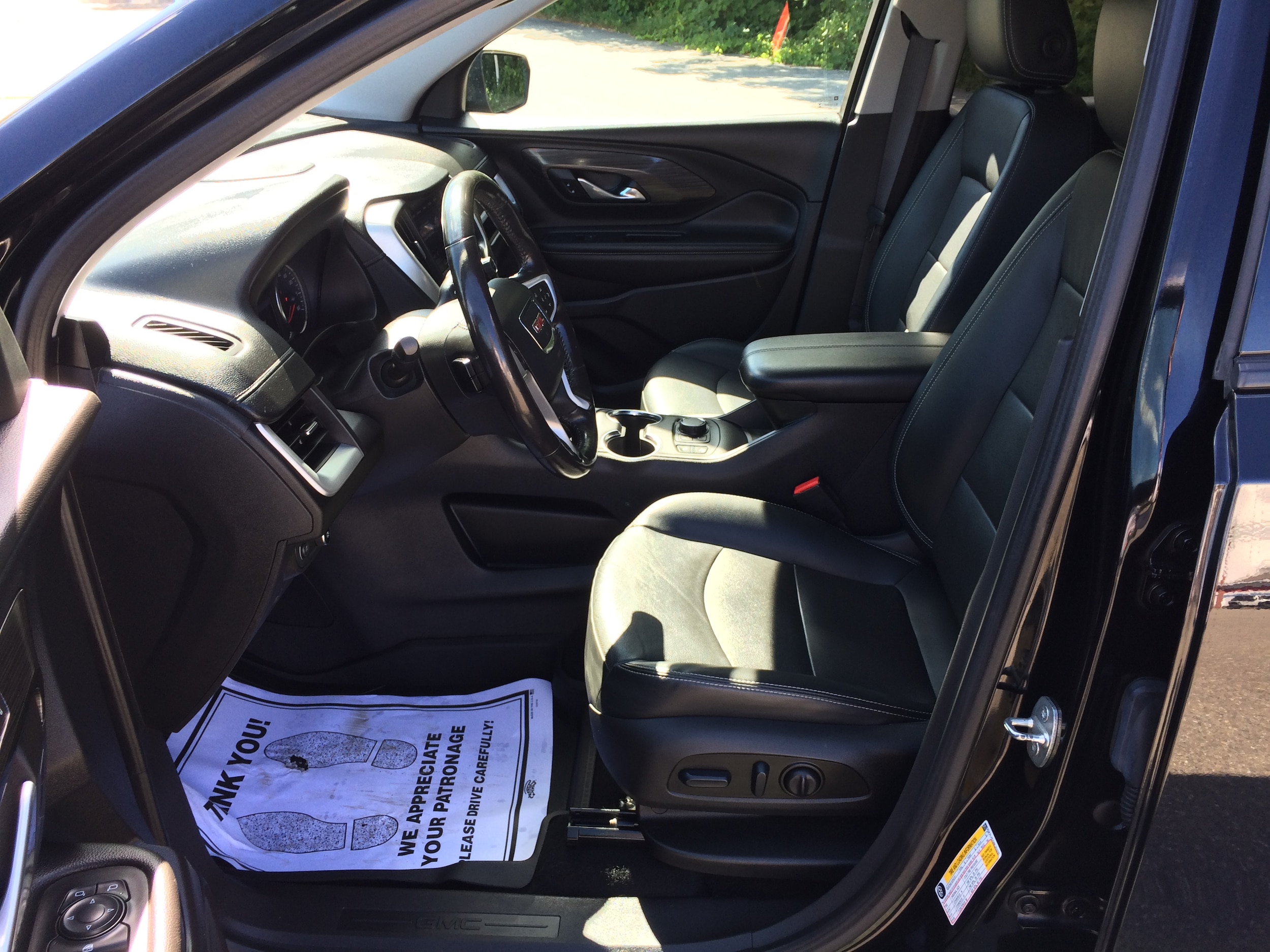 2022 GMC Terrain SLT - Photo 12