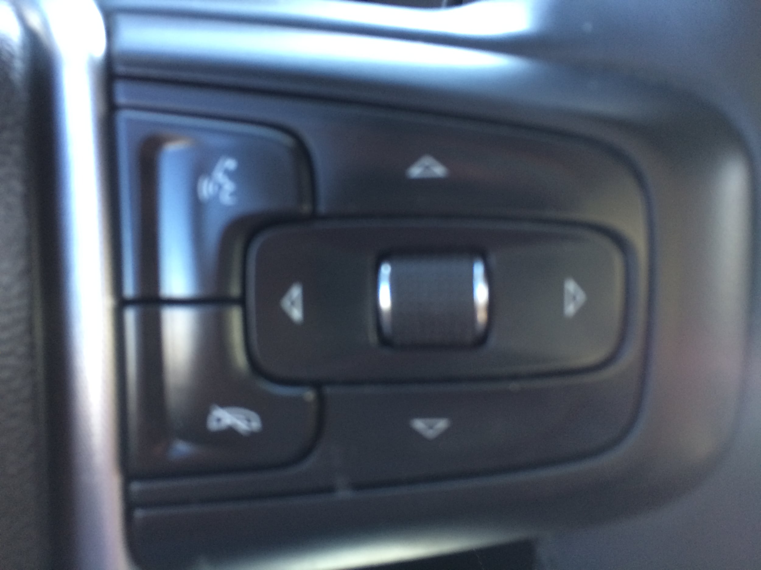 2023 GMC Yukon XL SLE - Photo 19