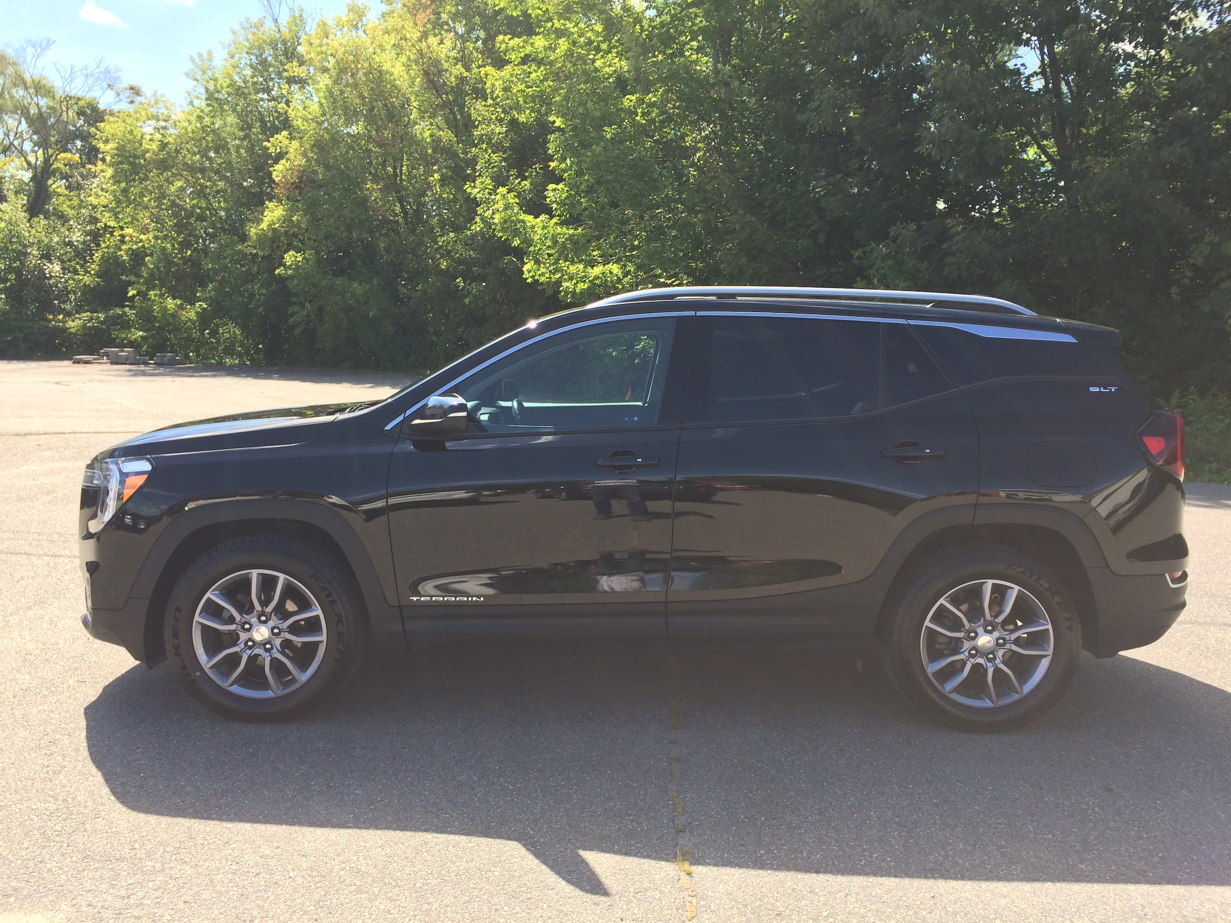 2022 GMC Terrain SLT - Photo 8