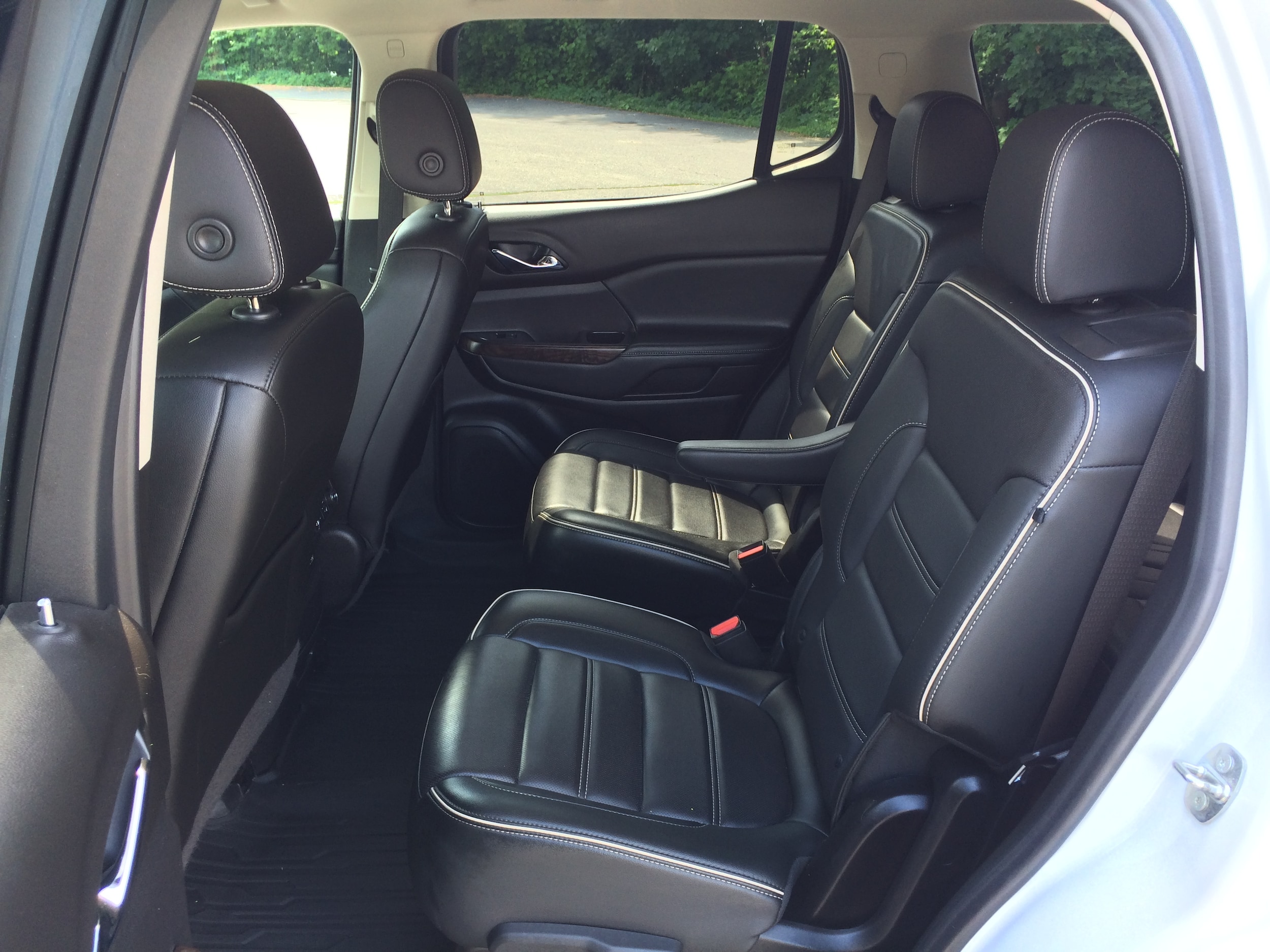 2021 GMC Acadia Denali - Photo 11