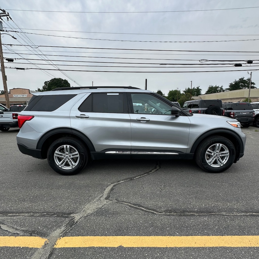 Used 2023 Ford Explorer XLT SUV