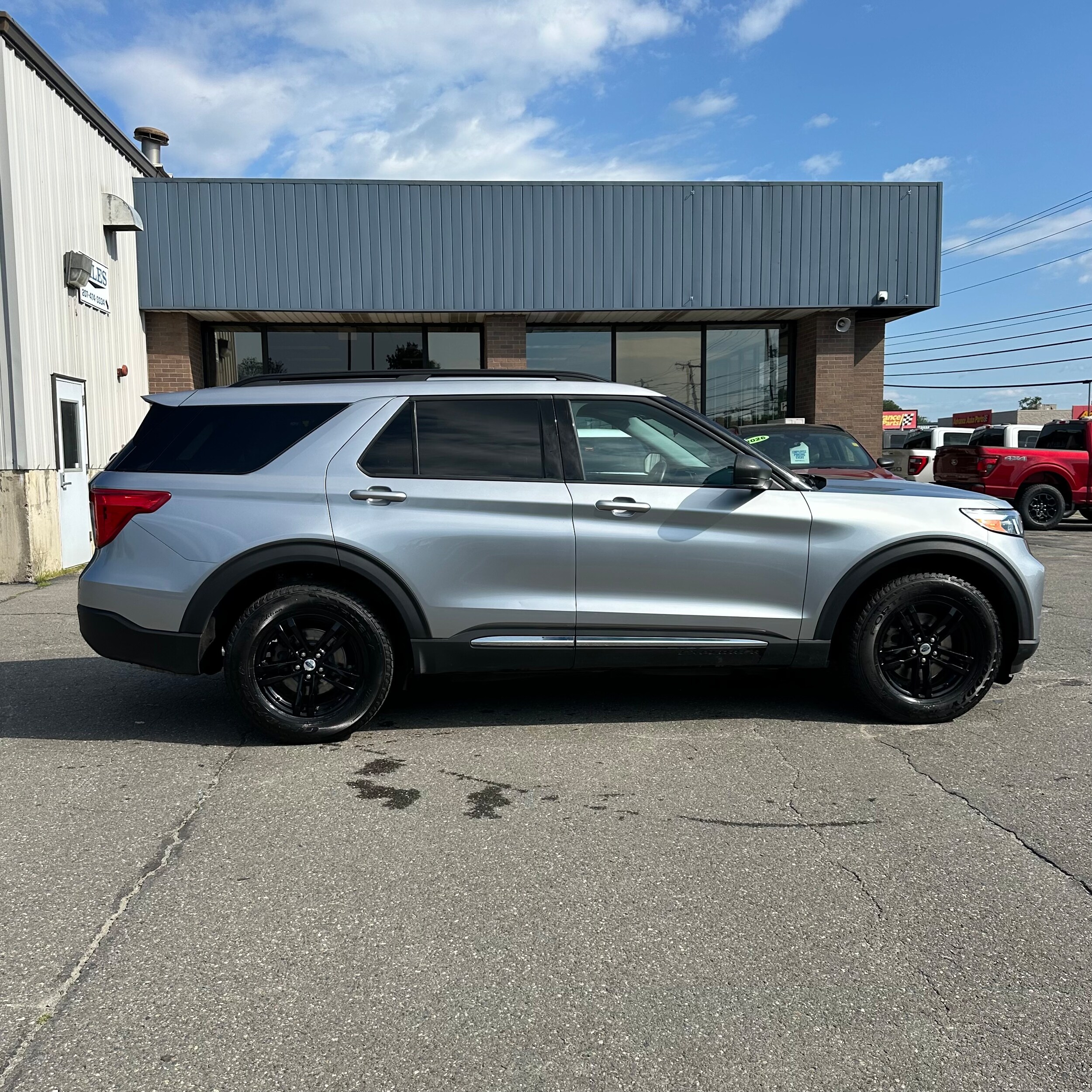 Used 2023 Ford Explorer XLT SUV