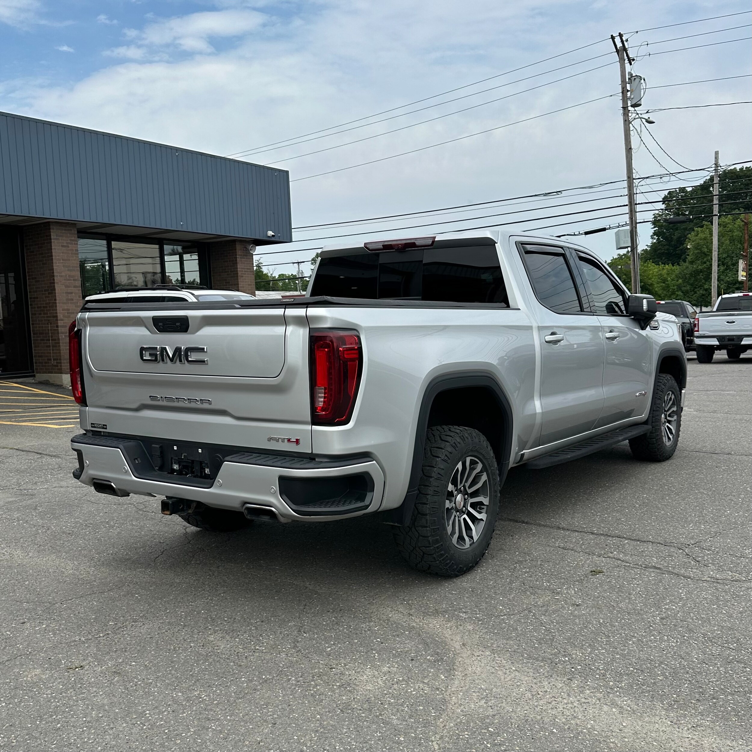Used 2022 GMC Sierra 1500 AT4 Truck Crew Cab