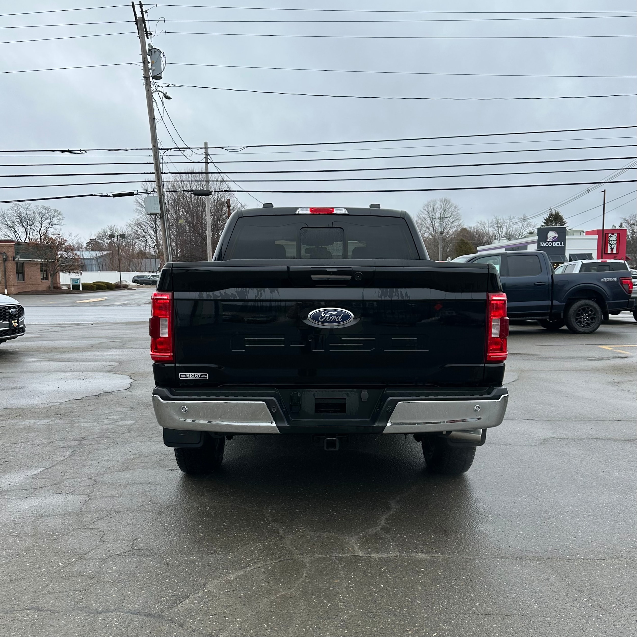 Used 2023 Ford F-150 XLT Truck SuperCrew Cab