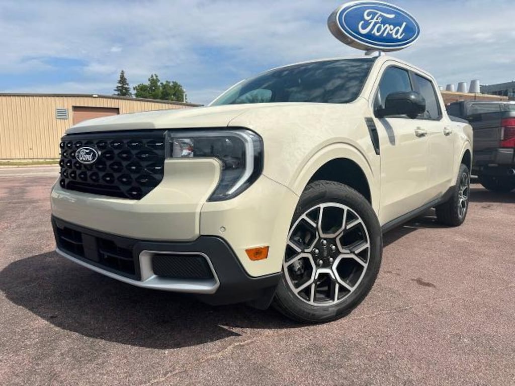 Used 2025 Ford Maverick Lariat Truck SuperCrew