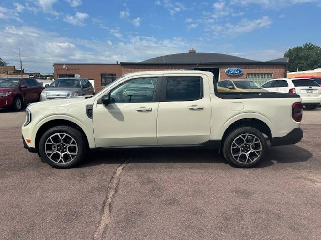 Used 2025 Ford Maverick Lariat Truck SuperCrew