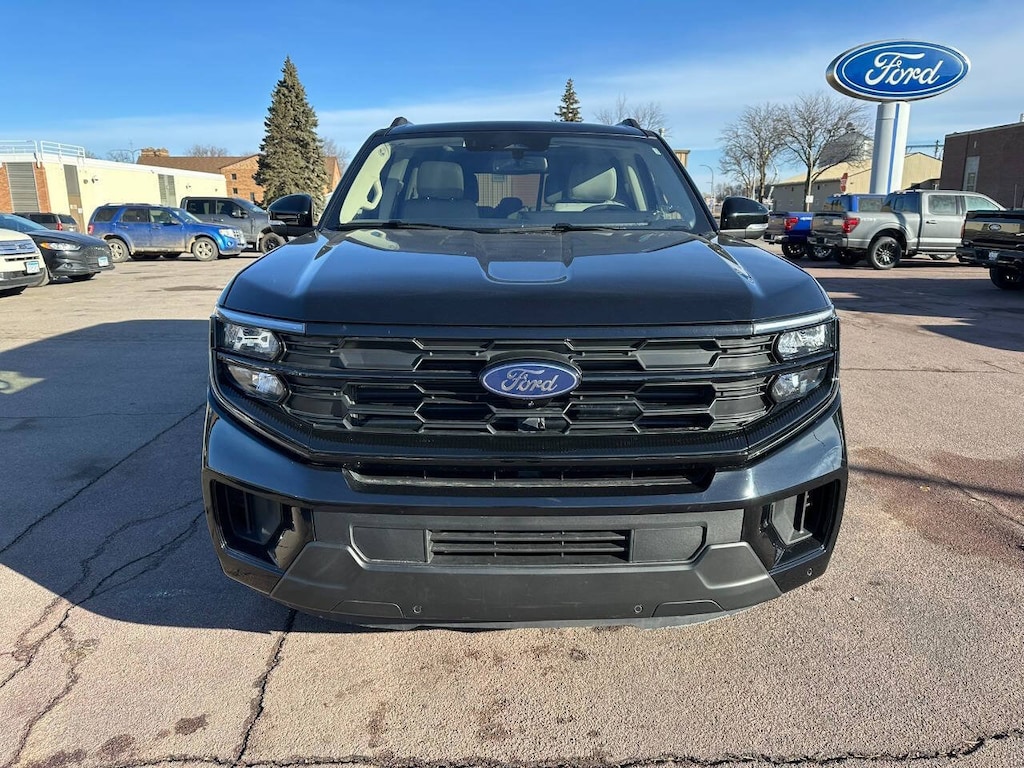Used 2025 Ford Expedition Active SUV