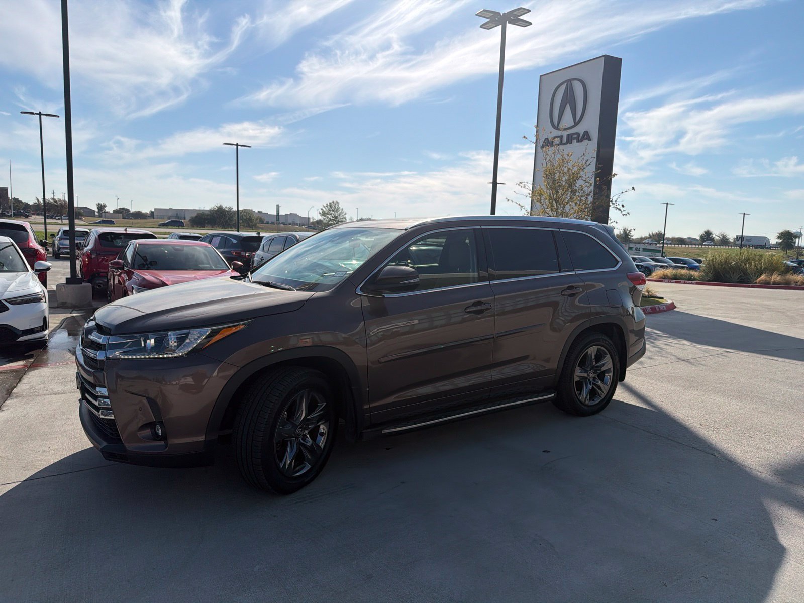 Used 2019 Toyota Highlander Limited Platinum SUV