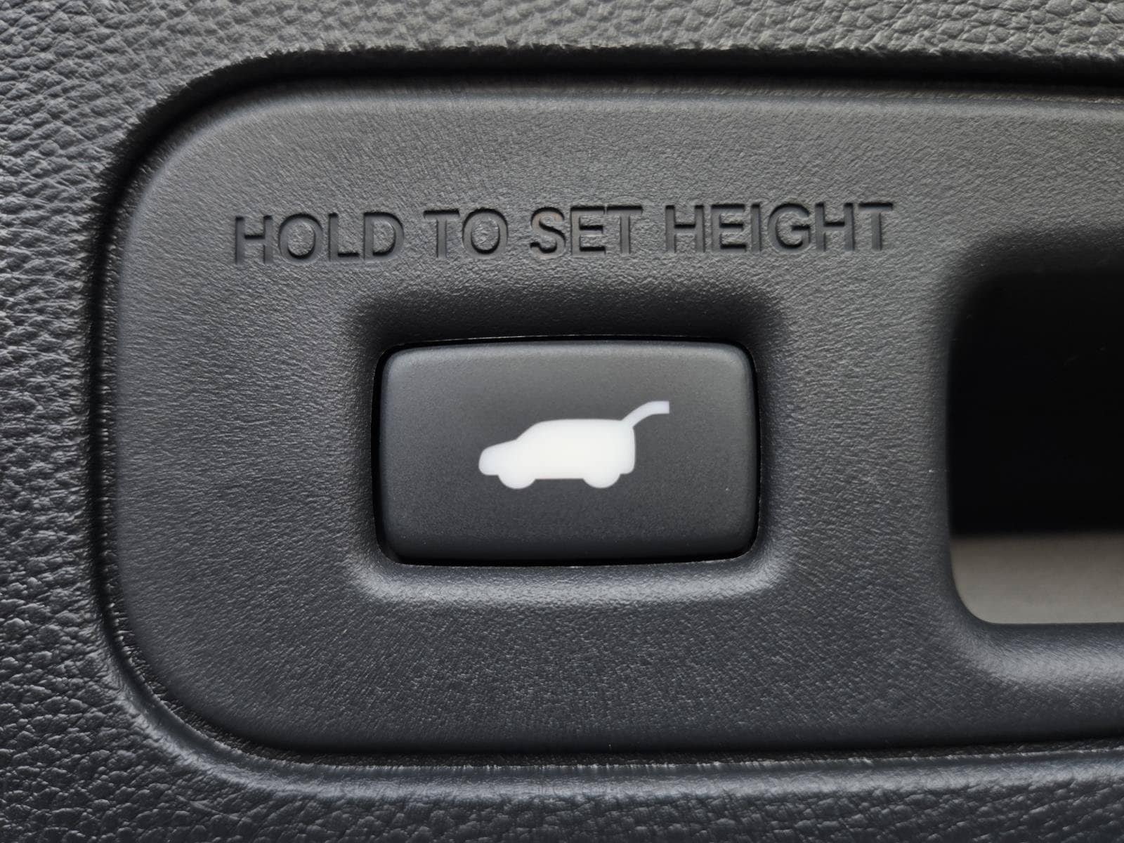 2026 Acura MDX A-Spec Package - Photo 9