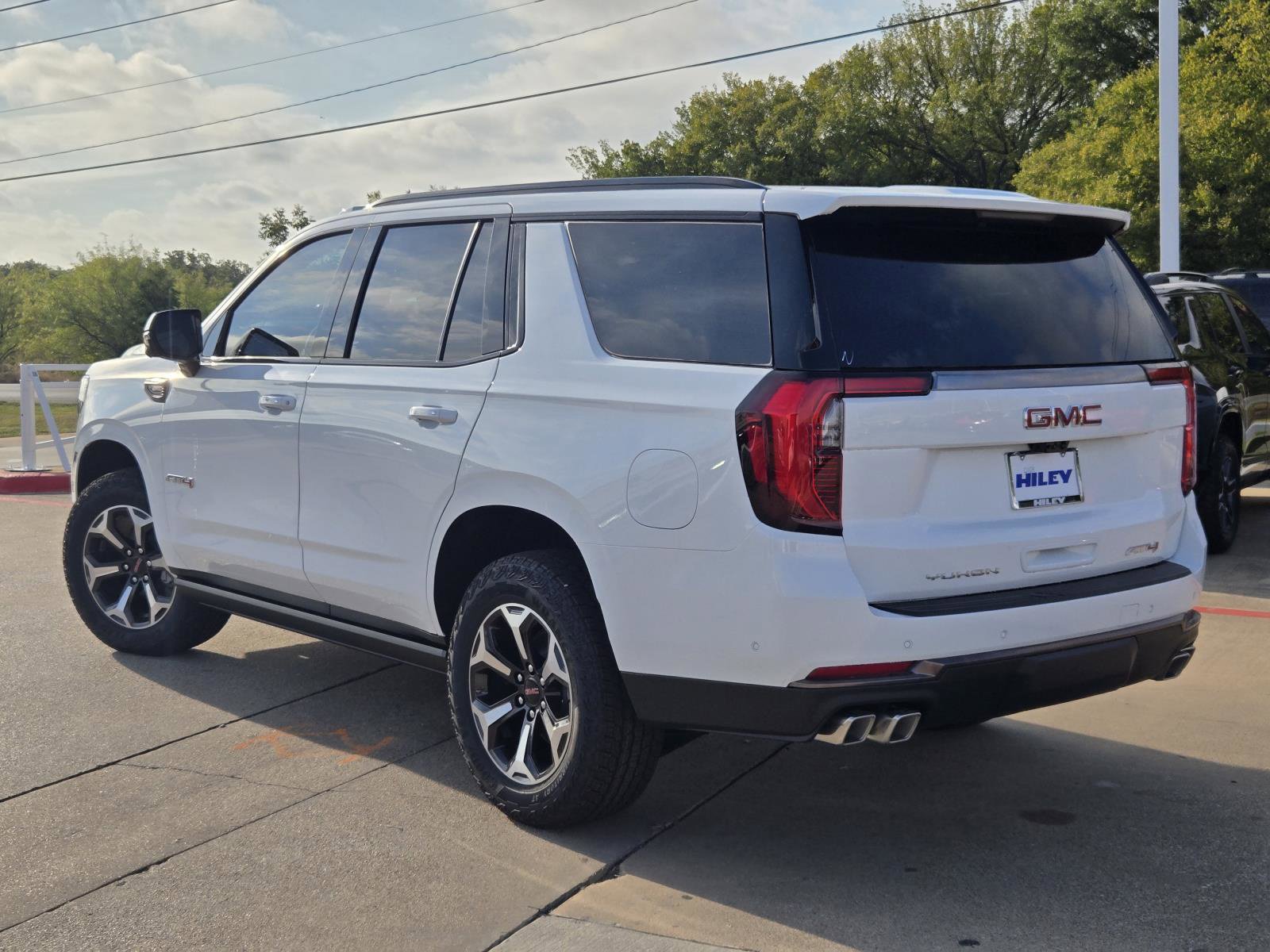 New 2026 GMC Yukon AT4 Ultimate SUV