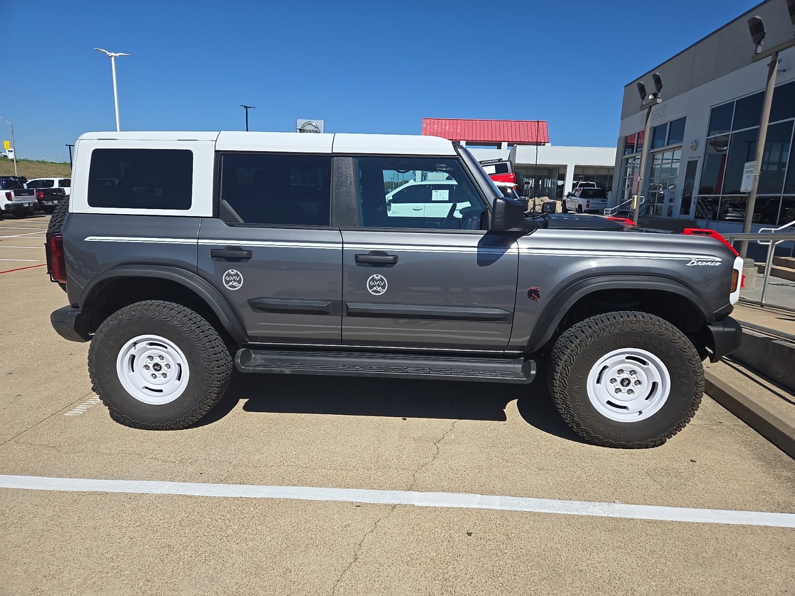Used 2025 Ford Bronco Heritage Edition SUV