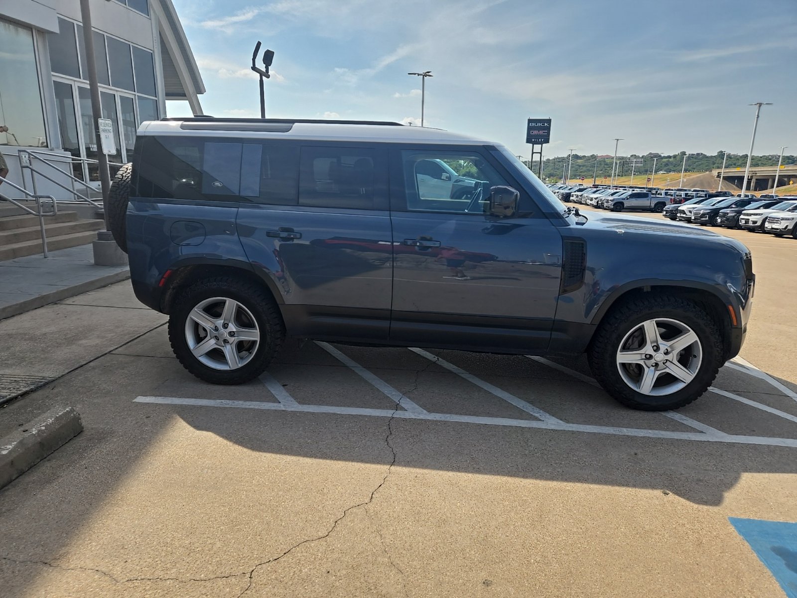 Used 2022 Land Rover Defender 110 SE SUV