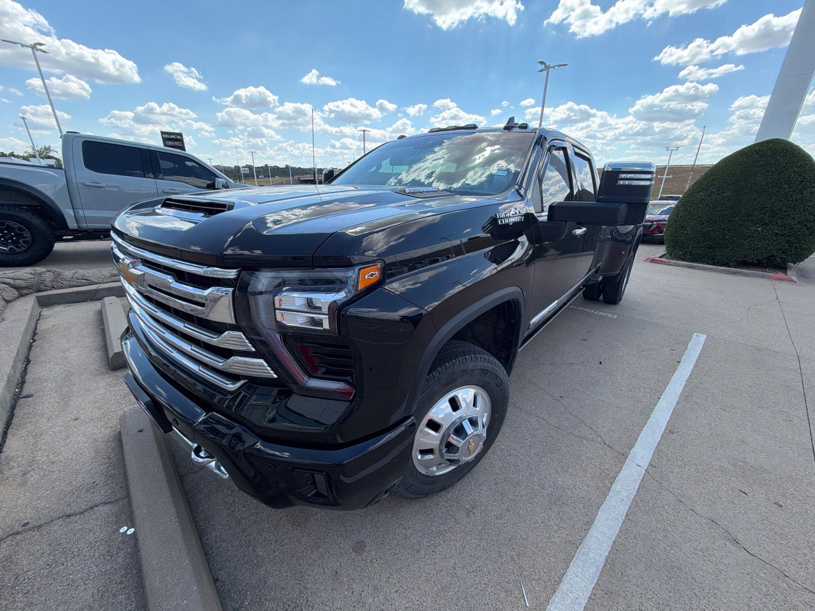 Used 2025 Chevrolet Silverado 3500HD High Country Truck