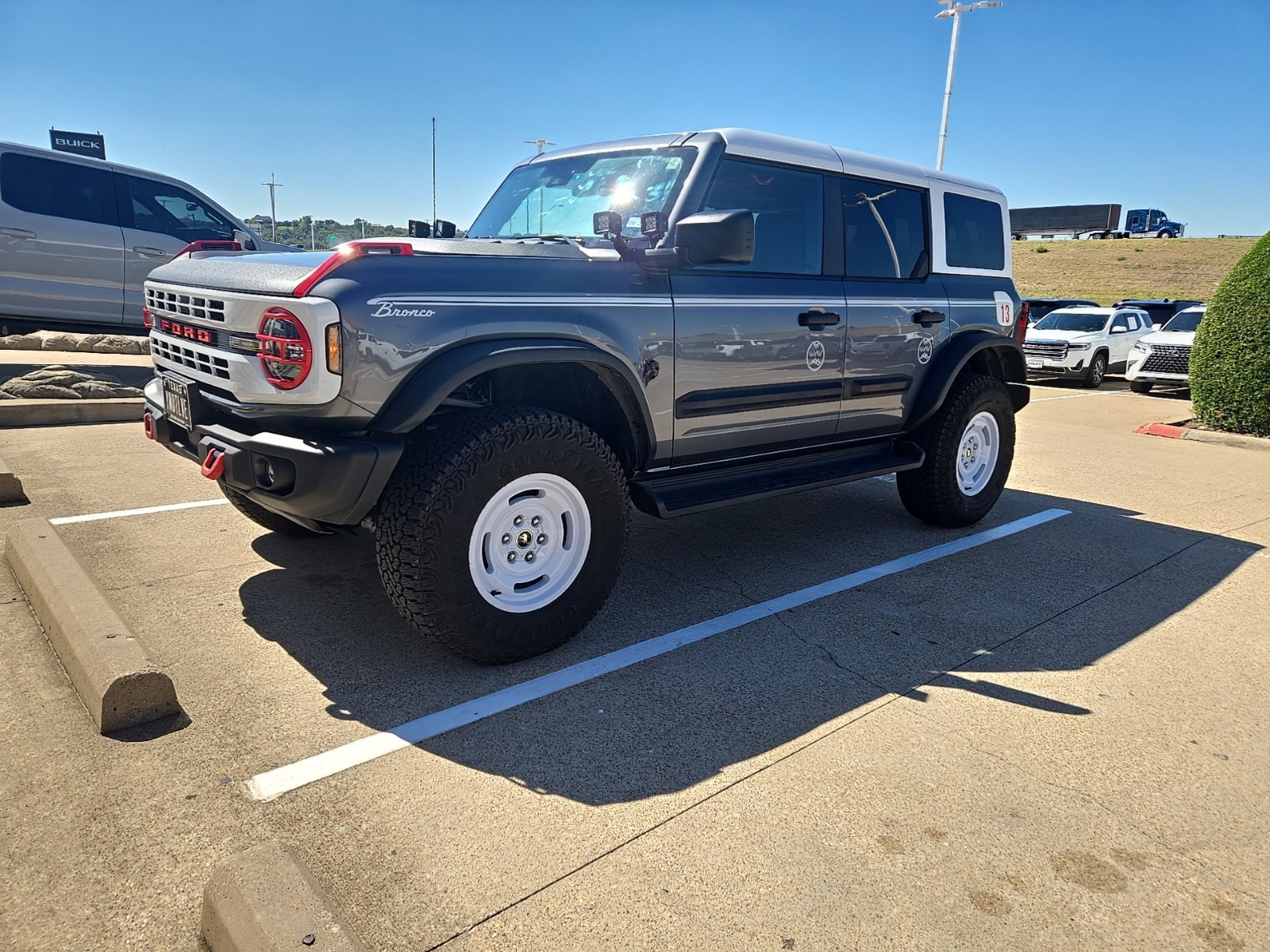  Ford Bronco