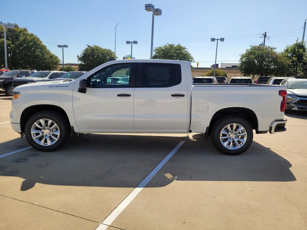 New 2026 Chevrolet Silverado 1500 Custom Truck