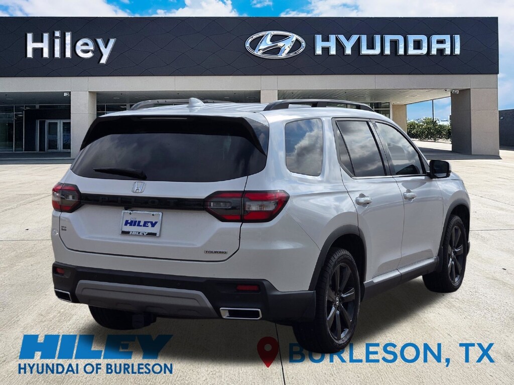 Used 2023 Honda Pilot Touring SUV