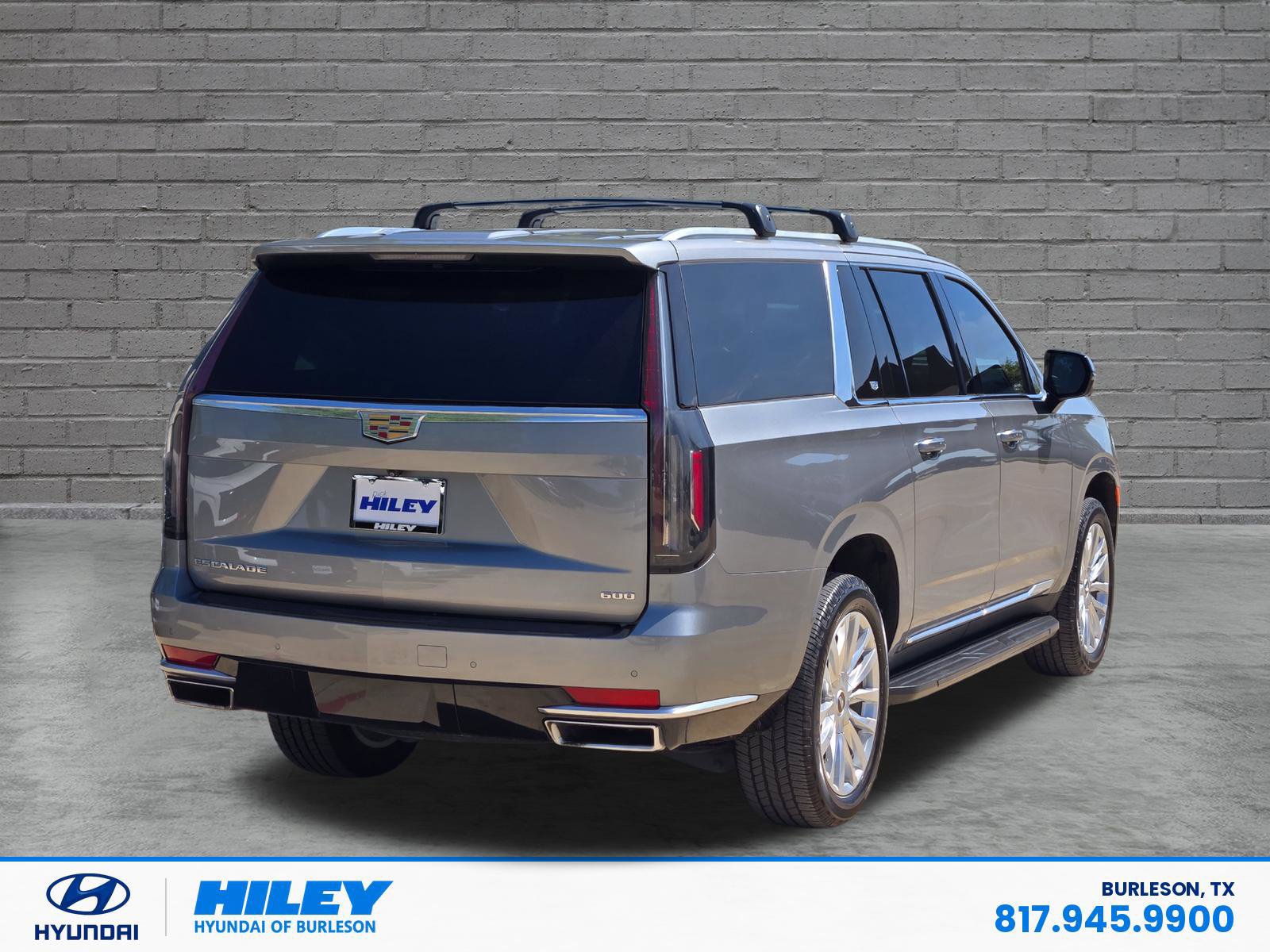Used 2023 Cadillac Escalade ESV Luxury SUV