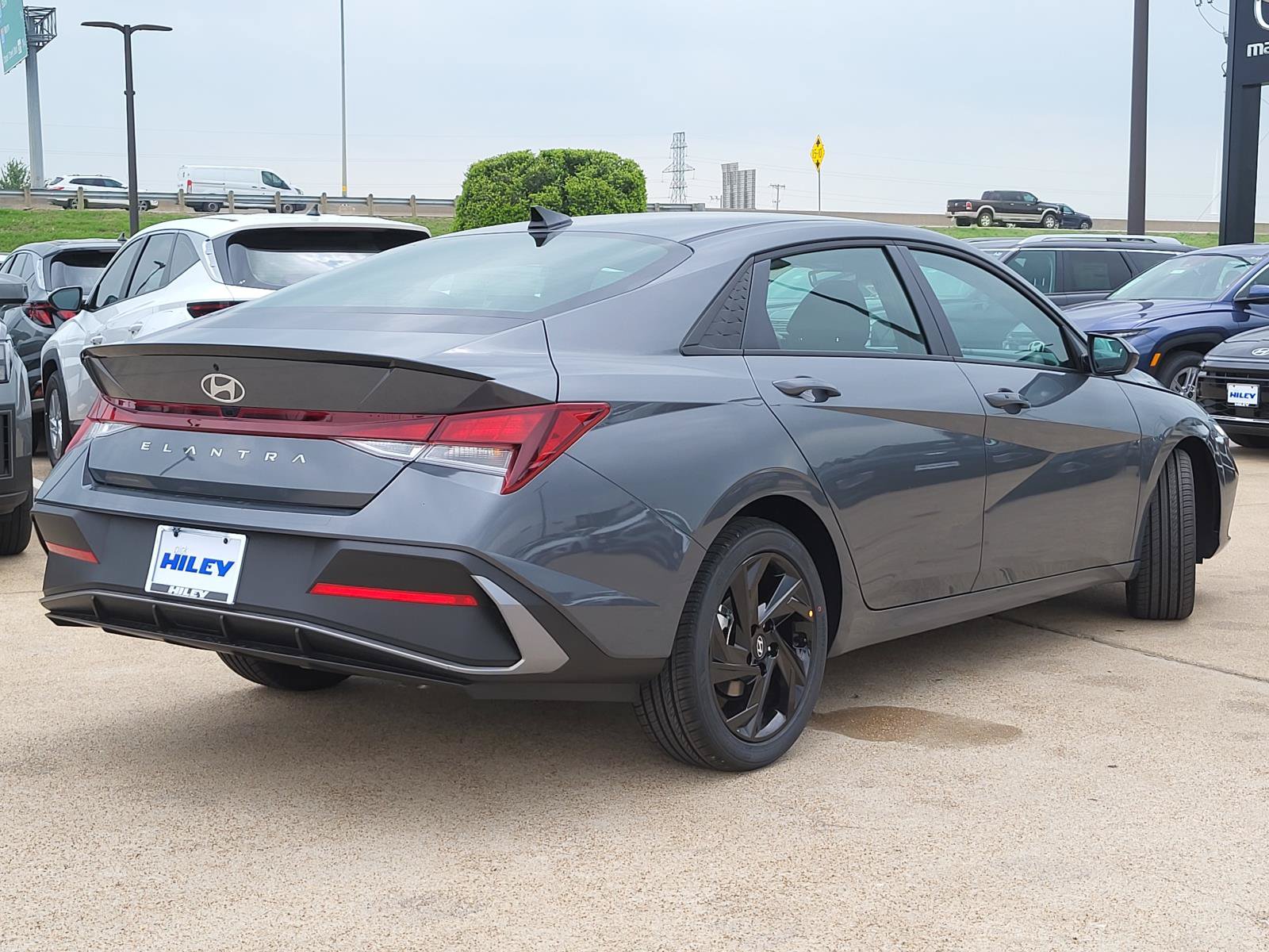Used 2026 Hyundai Elantra SEL Sport Sedan