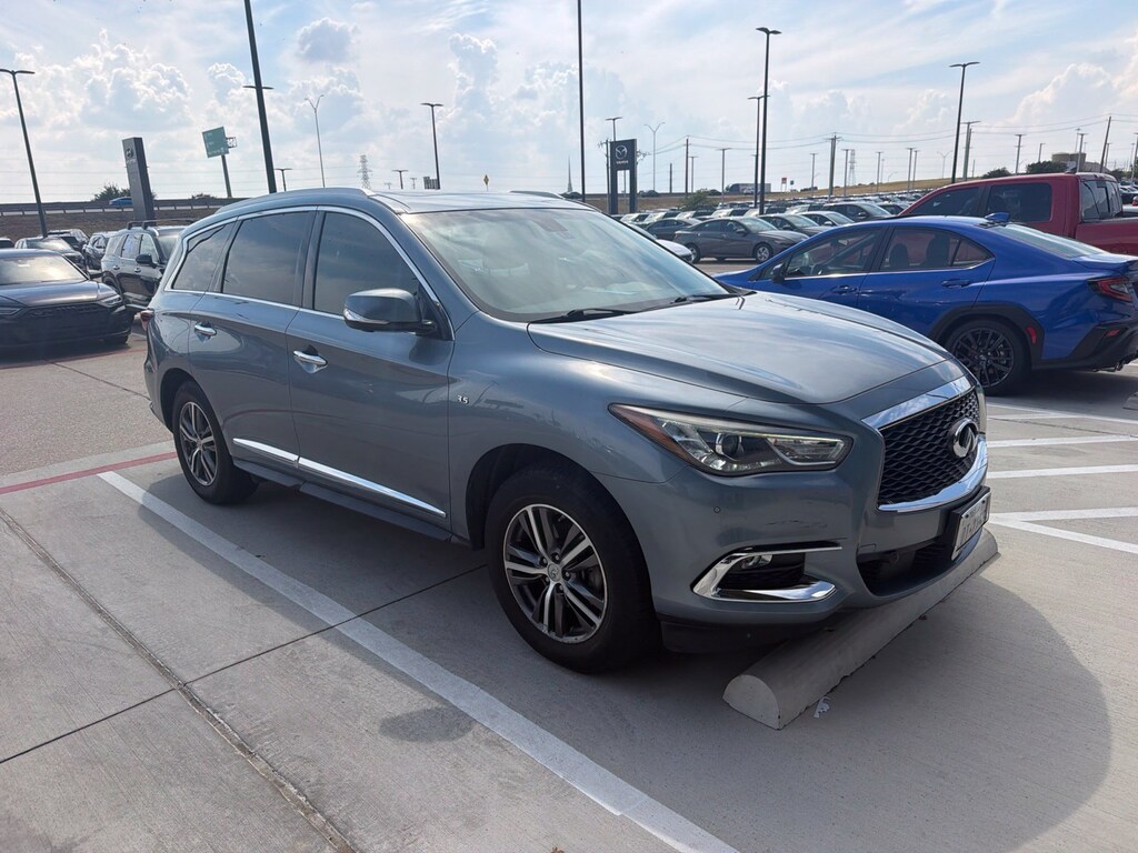 Used 2018 INFINITI QX60 SUV