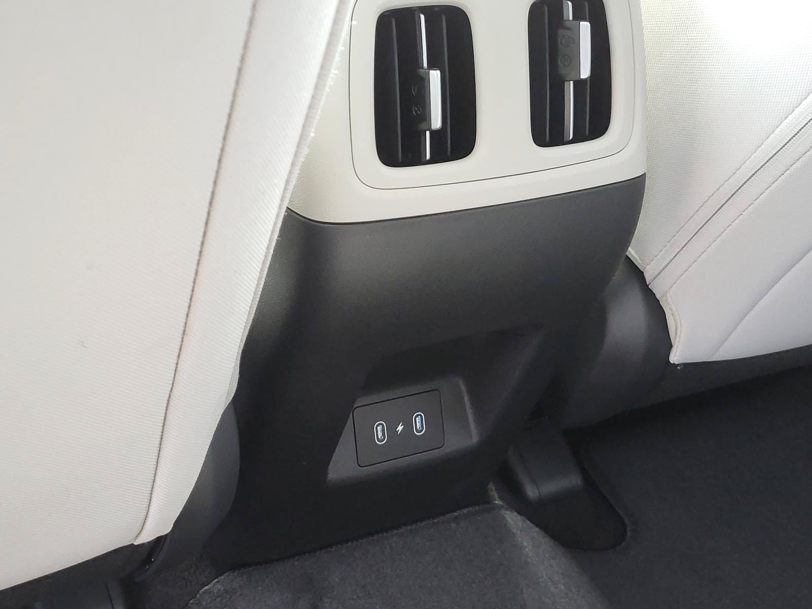 2026 Hyundai Tucson SEL - Photo 12