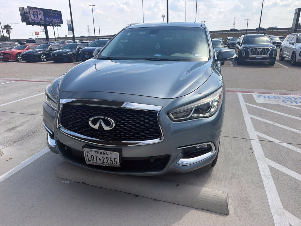 Used 2018 INFINITI QX60 SUV