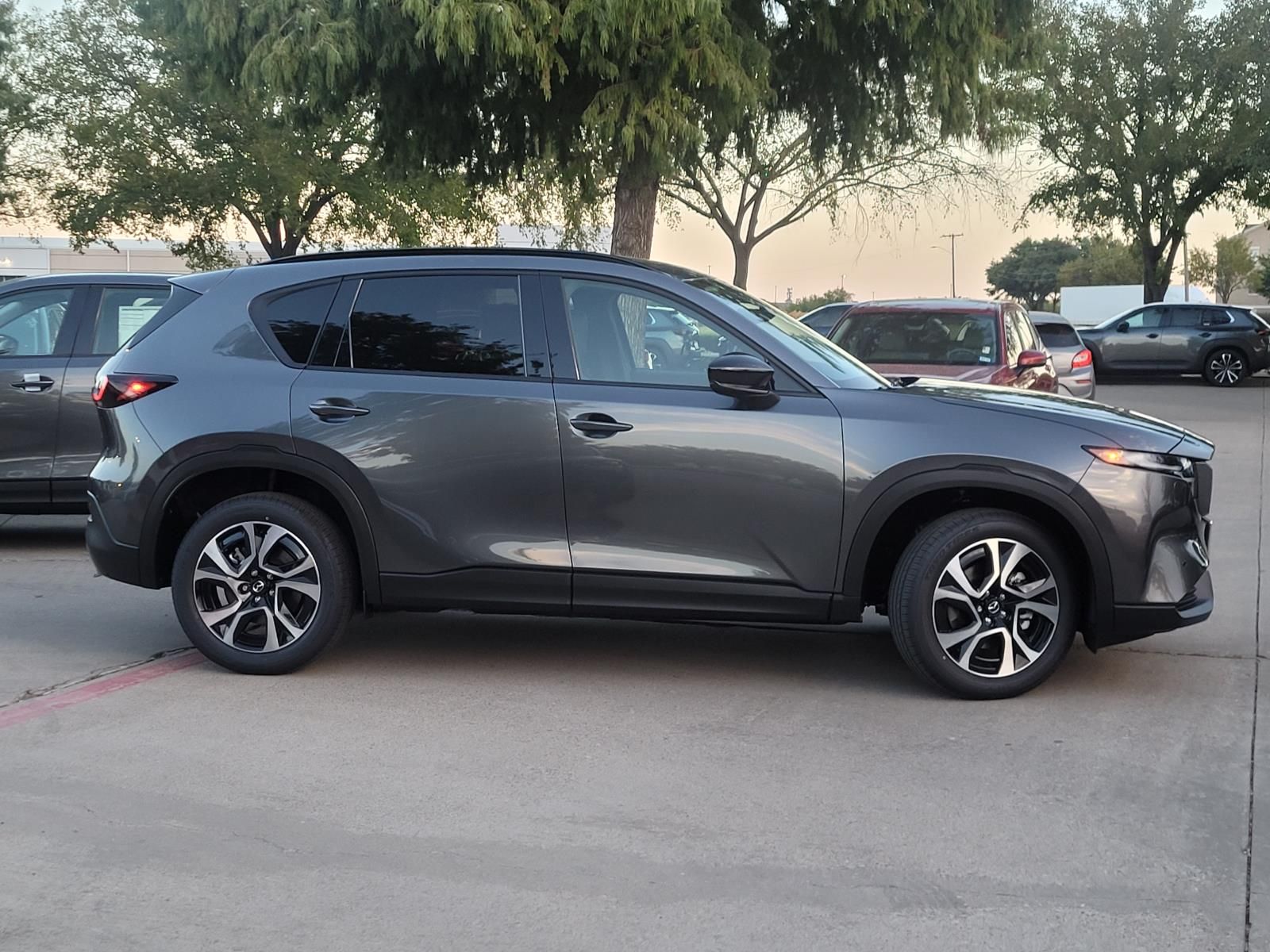 New 2026 Mazda CX-5 2.5 S Preferred SUV