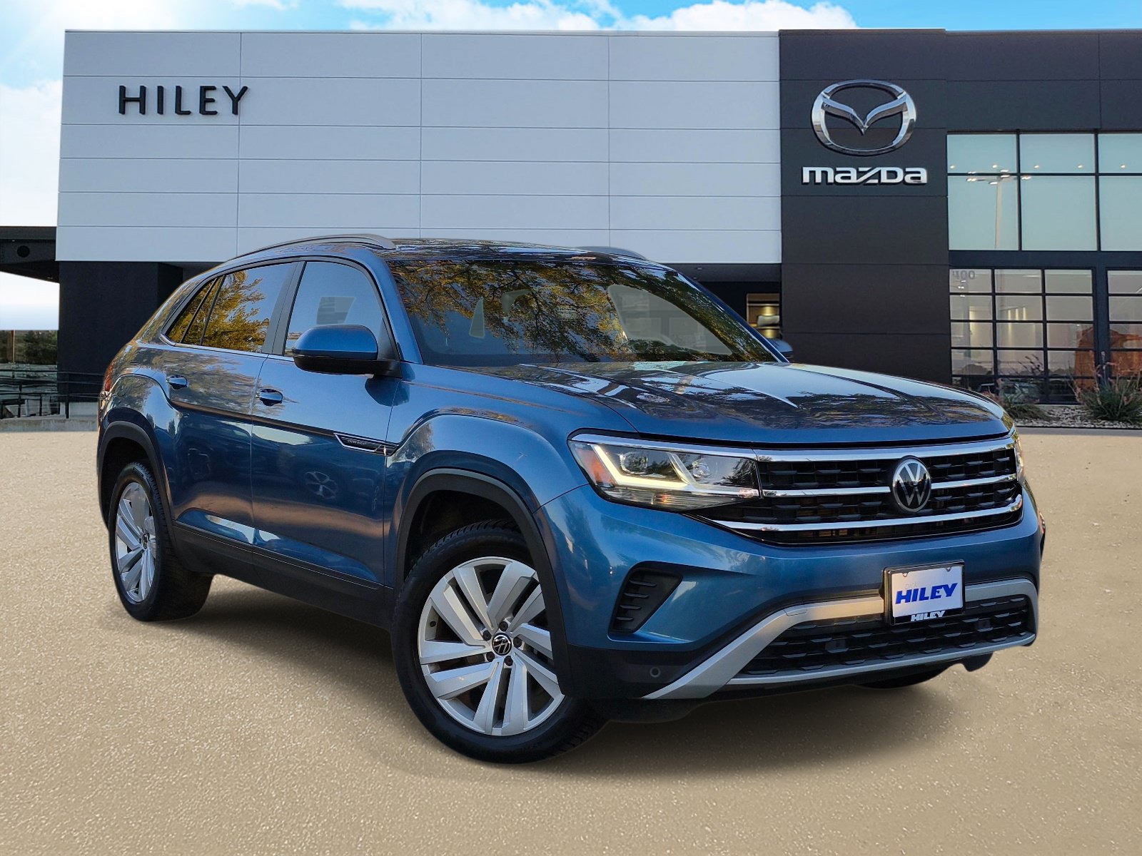  Volkswagen Atlas Cross Sport