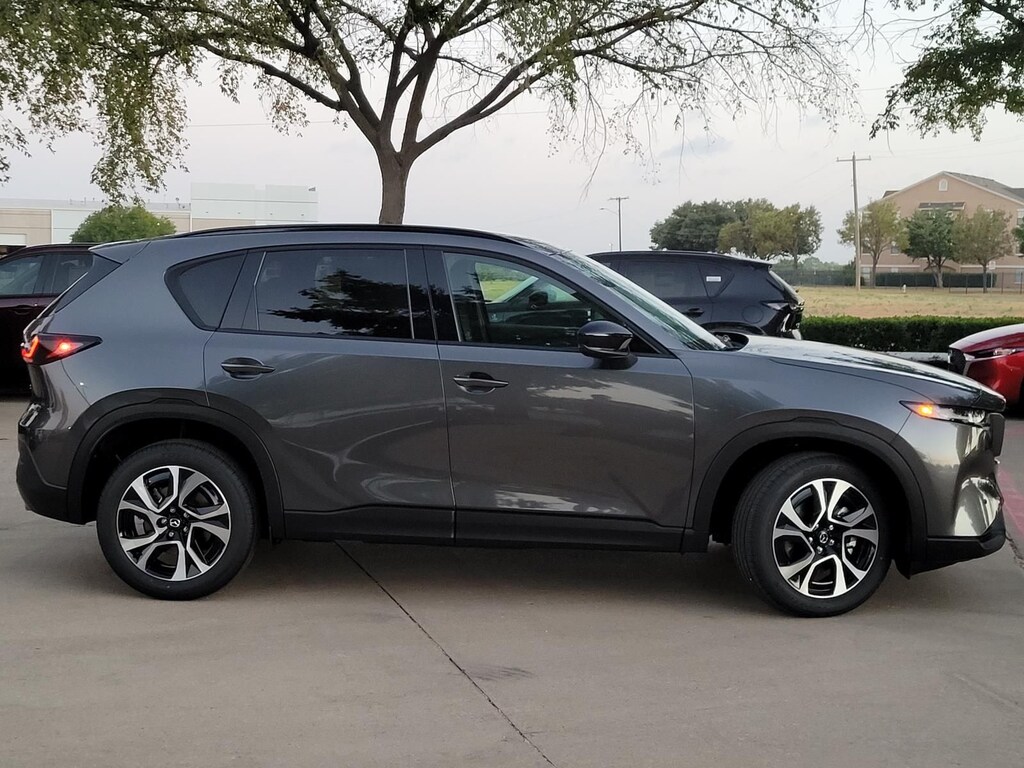 New 2026 Mazda CX-5 2.5 S Preferred SUV